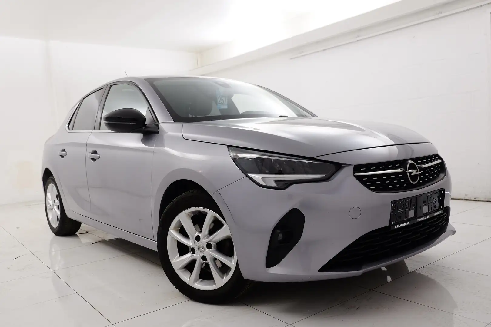 Opel Corsa 1.2i Elegance # Airco, GPS, Cruise # 1er propri Gris - 1