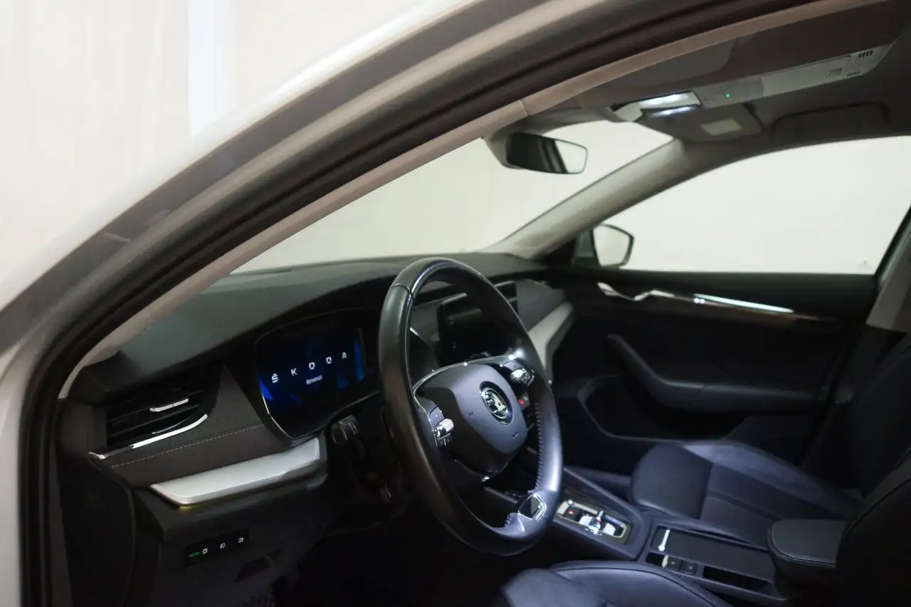 Skoda Octavia 2.0 TDI EVO 115cv EXECUTIVE DSG, миниатюра 10
