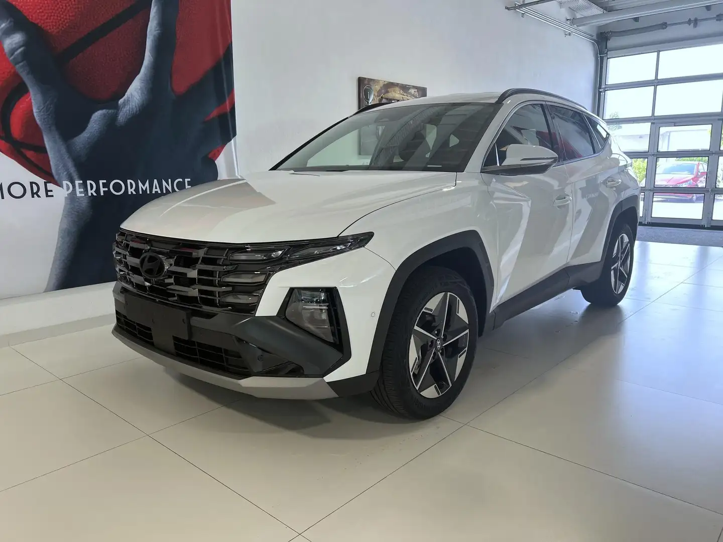 Hyundai TUCSON Tucson GO! PLUS 1.6 T-GDI Hybrid 5 Jahre Garantie Bianco - 1