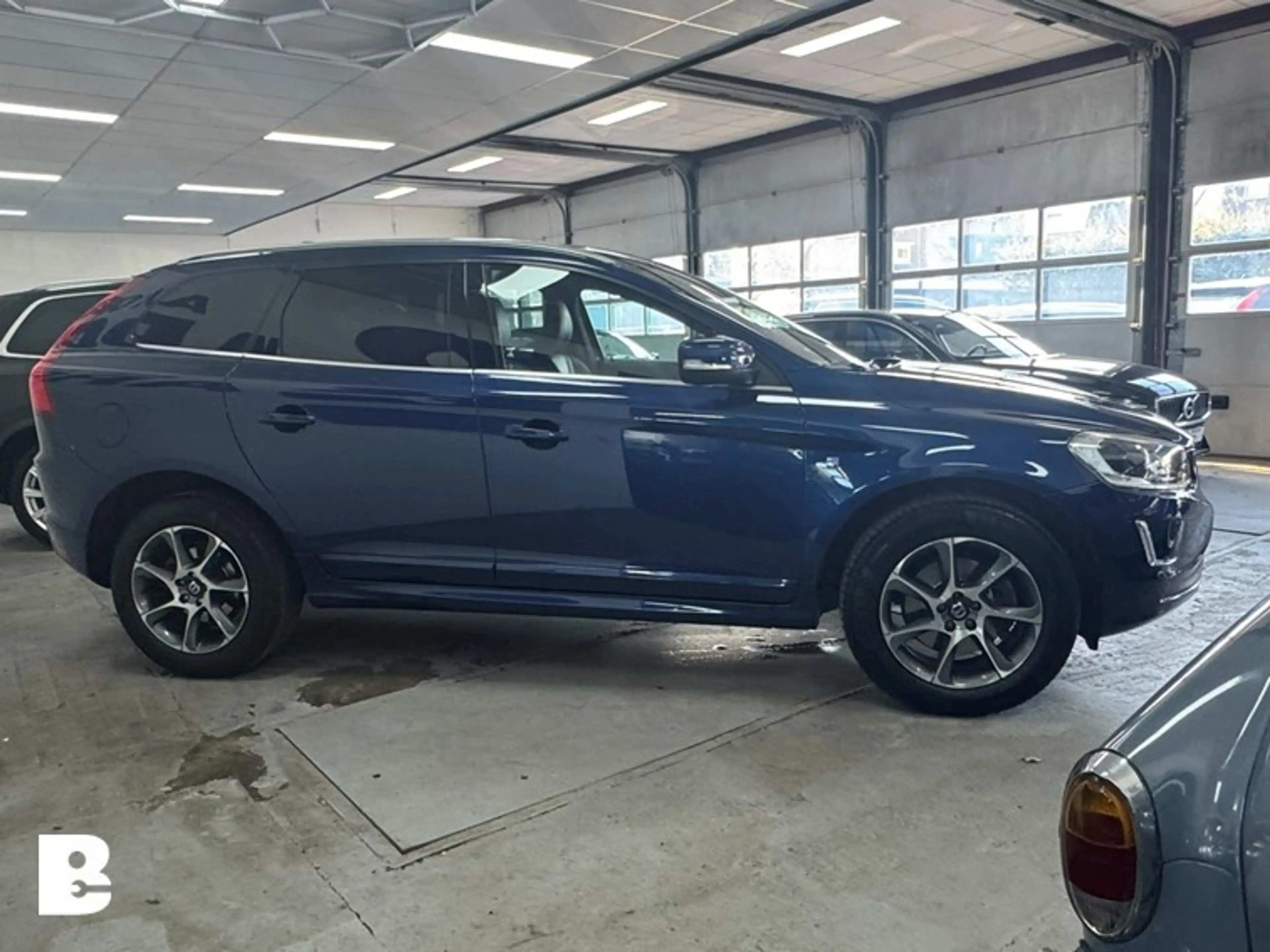Volvo XC60 2.0 T5 FWD Ocean Race, dealer onderhouden — photo 6