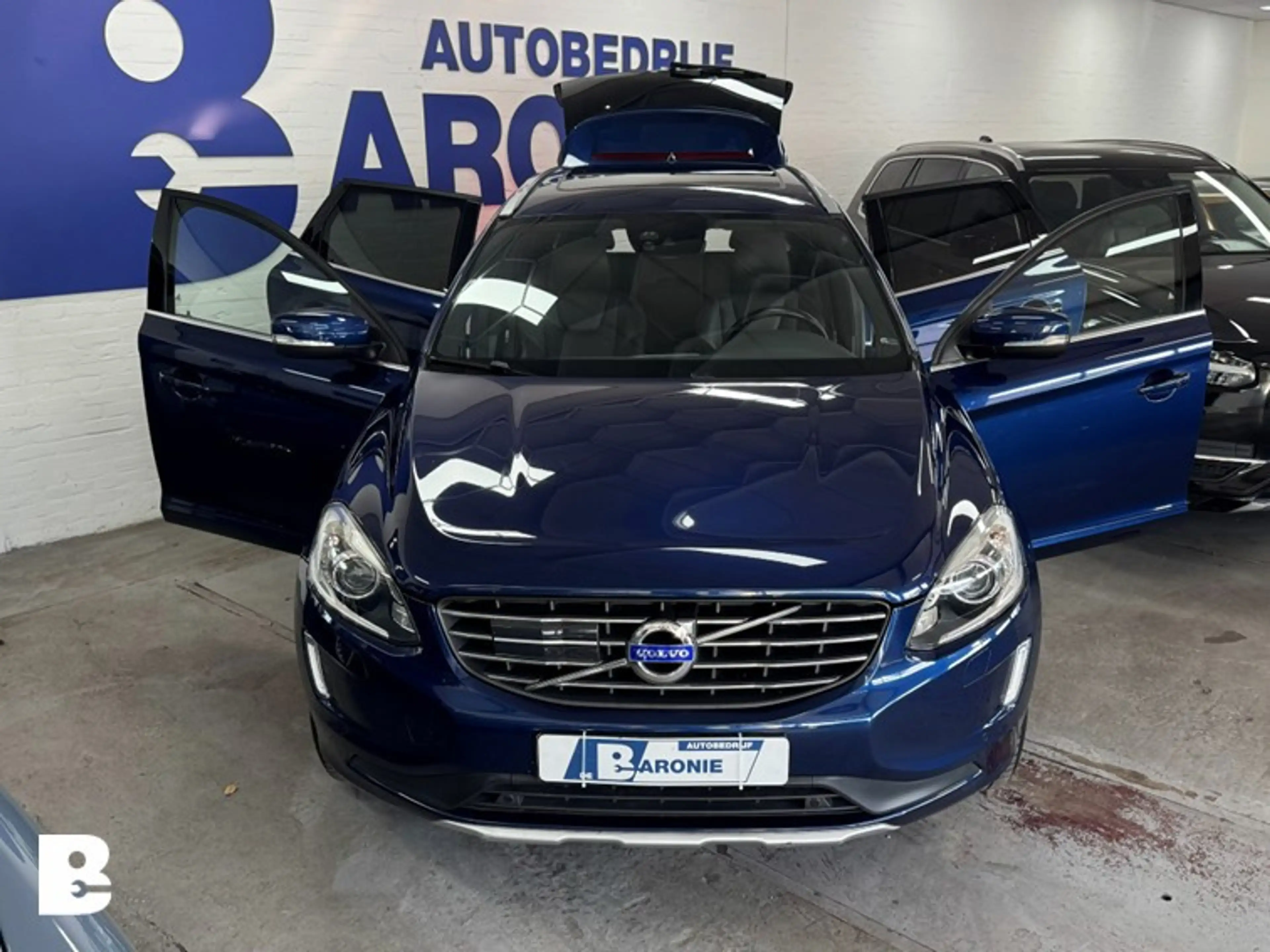 Volvo XC60 2.0 T5 FWD Ocean Race, dealer onderhouden — photo 15