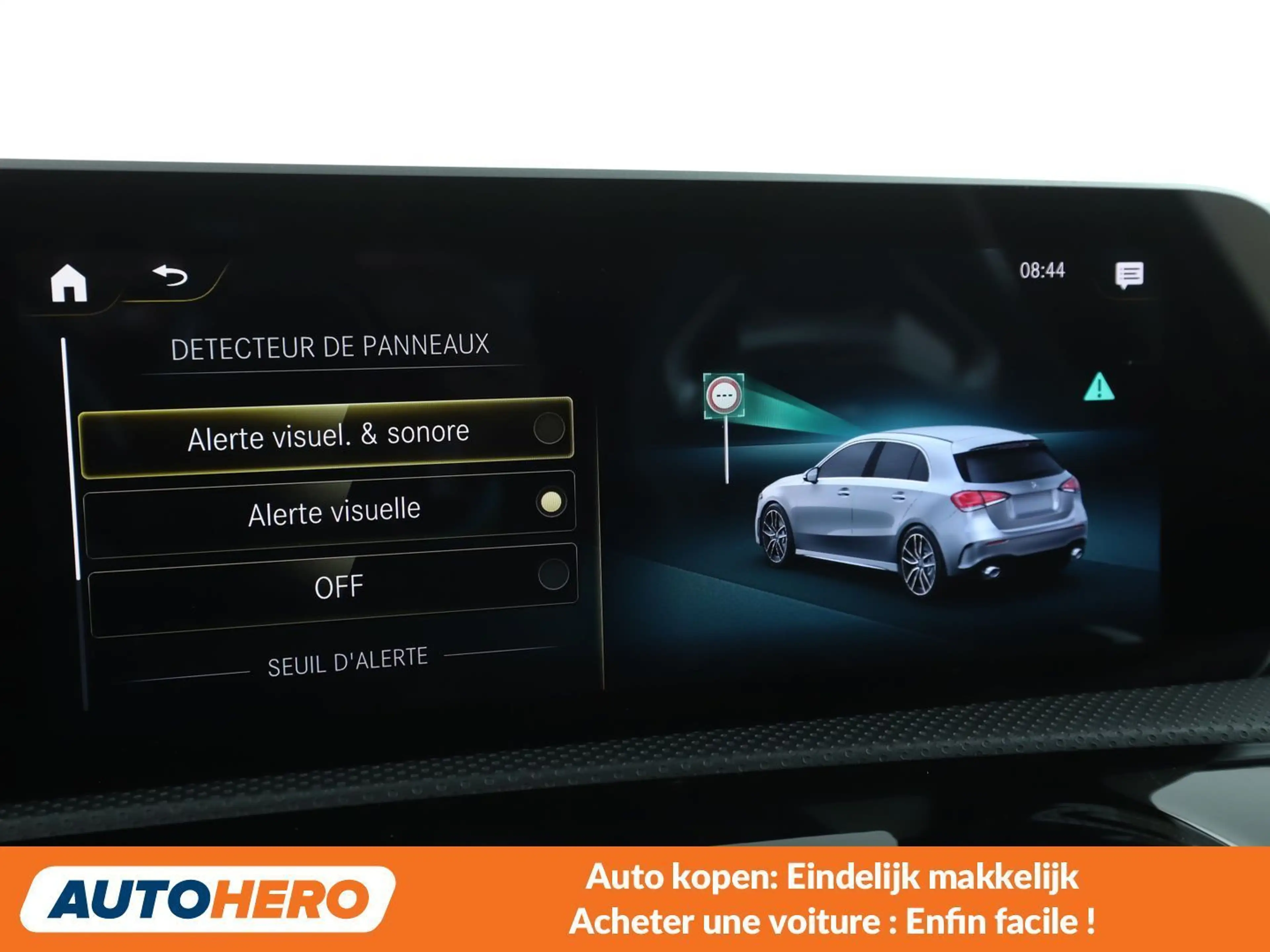 Mercedes-Benz A 35 AMG A 35 AMG 4Matic — photo 11