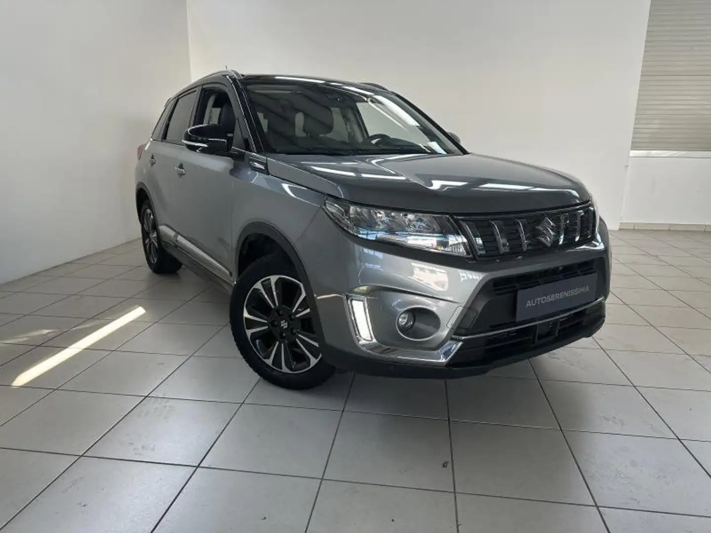 Suzuki Vitara (2015) 1.4 Hybrid Starview Grigio - 1