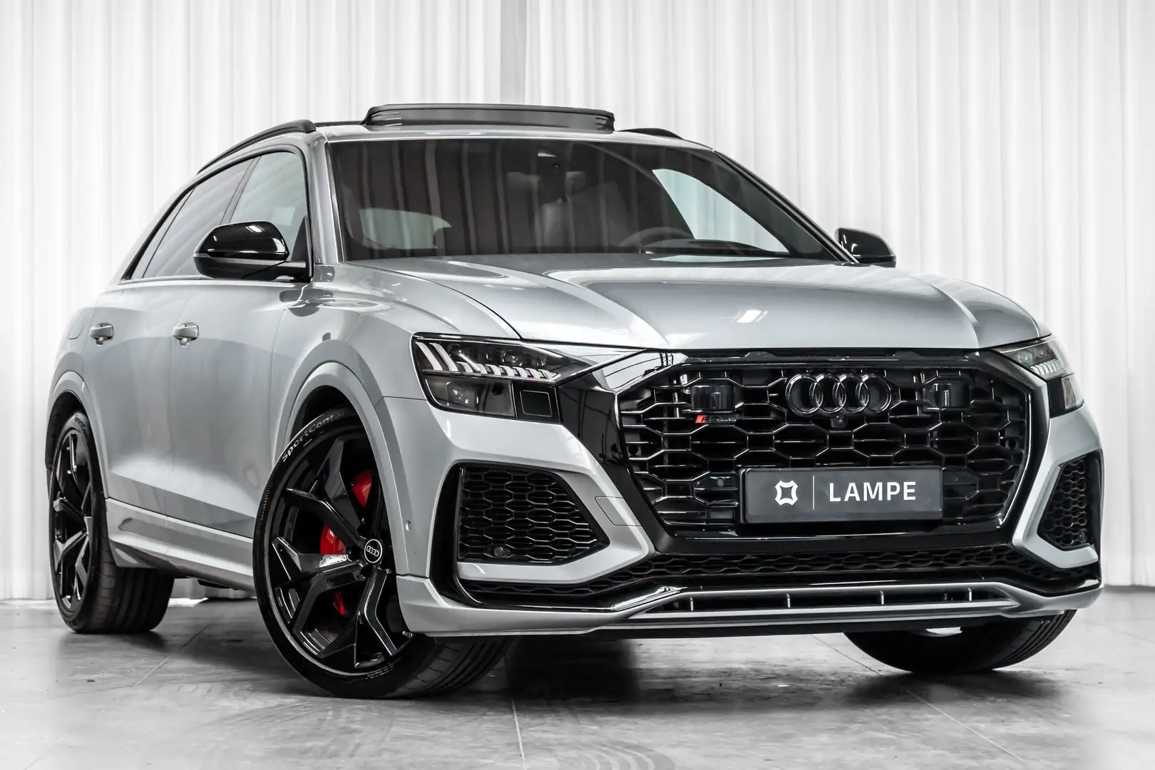 Audi RS Q8 4.0 V8 TFSI Panoramadak B&O Trekhaak Matrix Shadow Plateado - 1