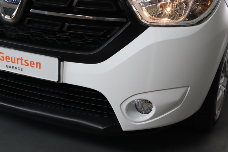 Dacia Lodgy 1.3 TCe Comfort 7-Persoons Cruise Control, Navigat — photo 10