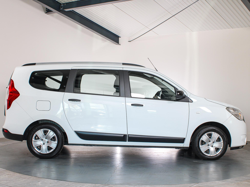 Dacia Lodgy 1.3 TCe Comfort 7-Persoons Cruise Control, Navigat — photo 6