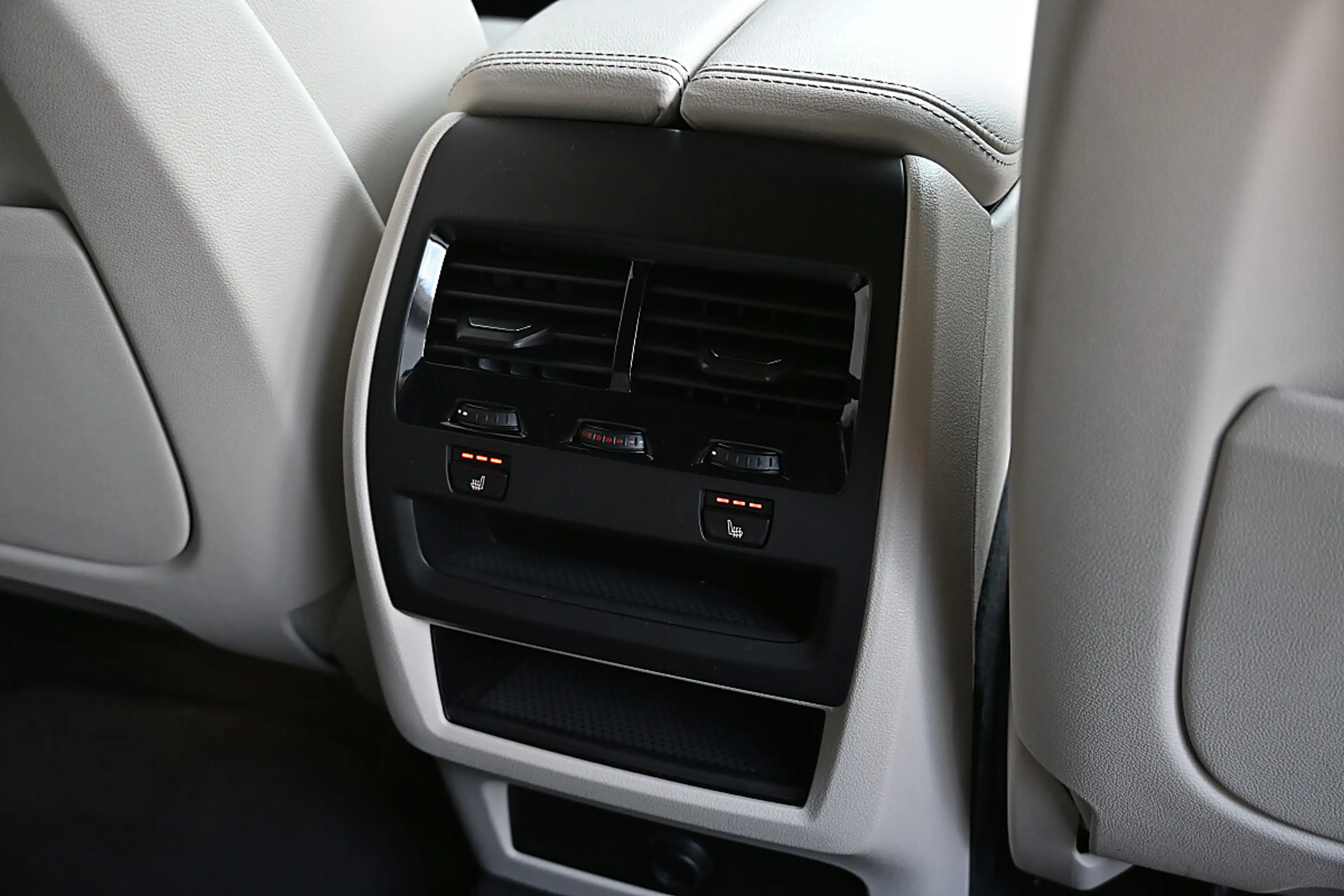 BMW X6 xDrive30d 48V Aut. M Sport ACC, M Sportabgas, a... — photo 7