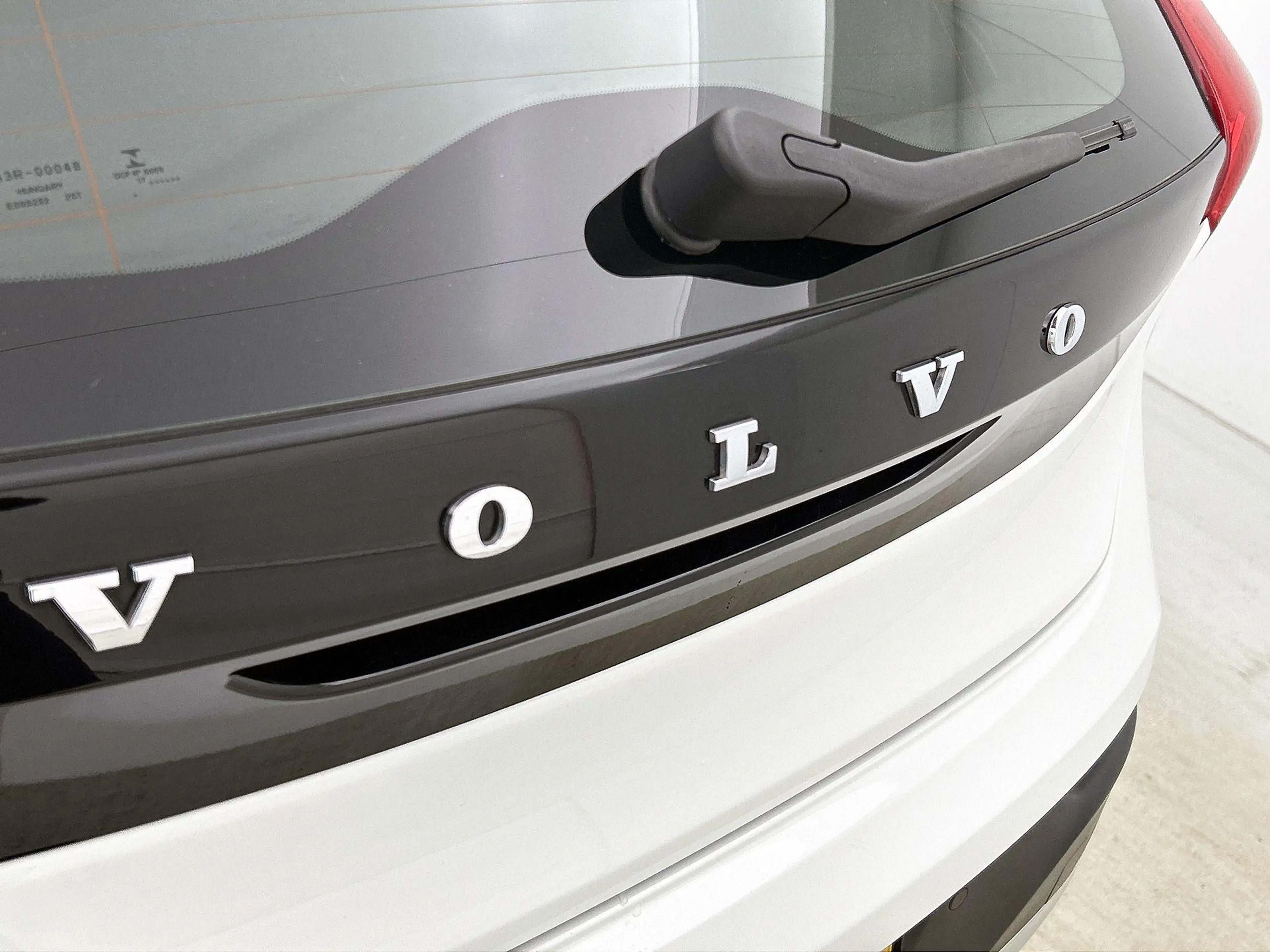 Volvo V40 Cross Country 1.5 T3 Nordic+ — photo 10