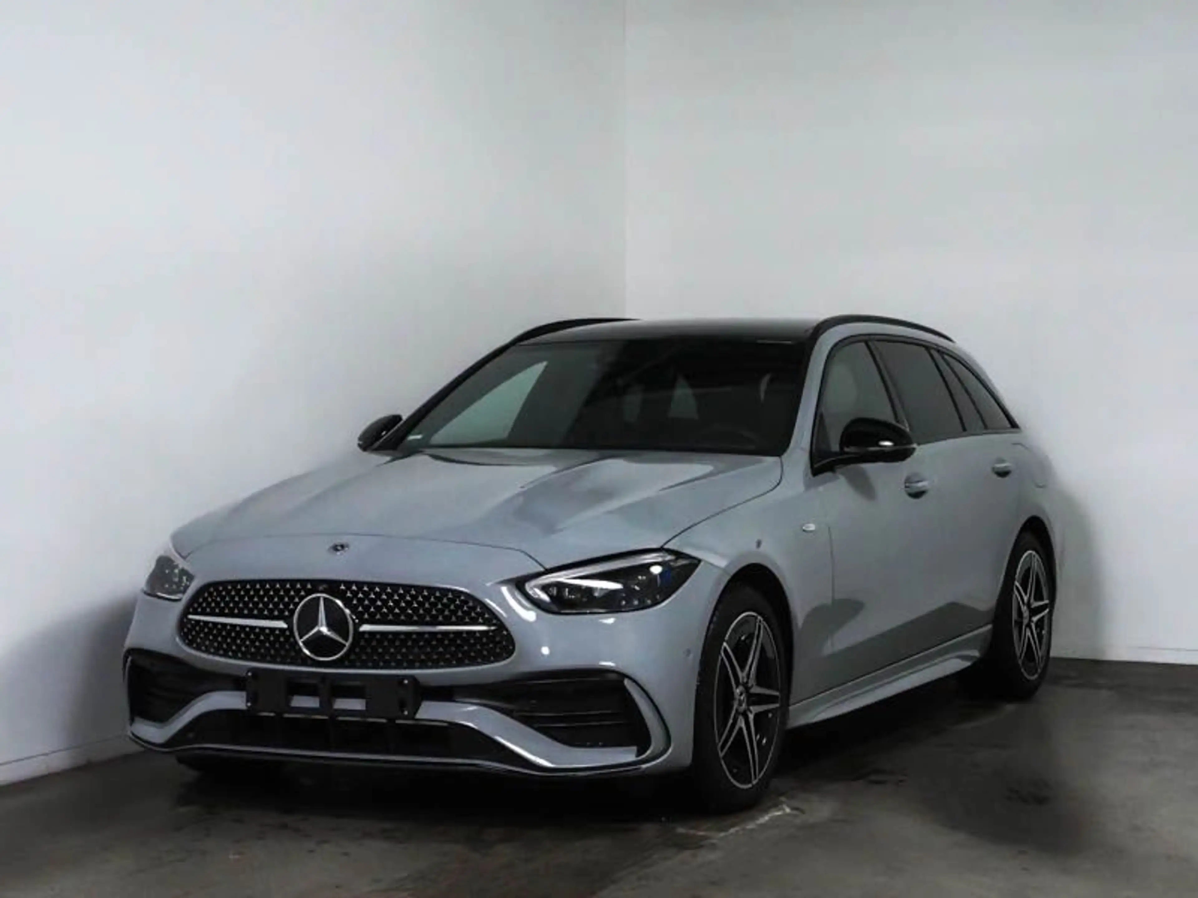 Mercedes-Benz C 300 de T AMG PREMIUM PLUS PANO SD HUD AHK — photo 2