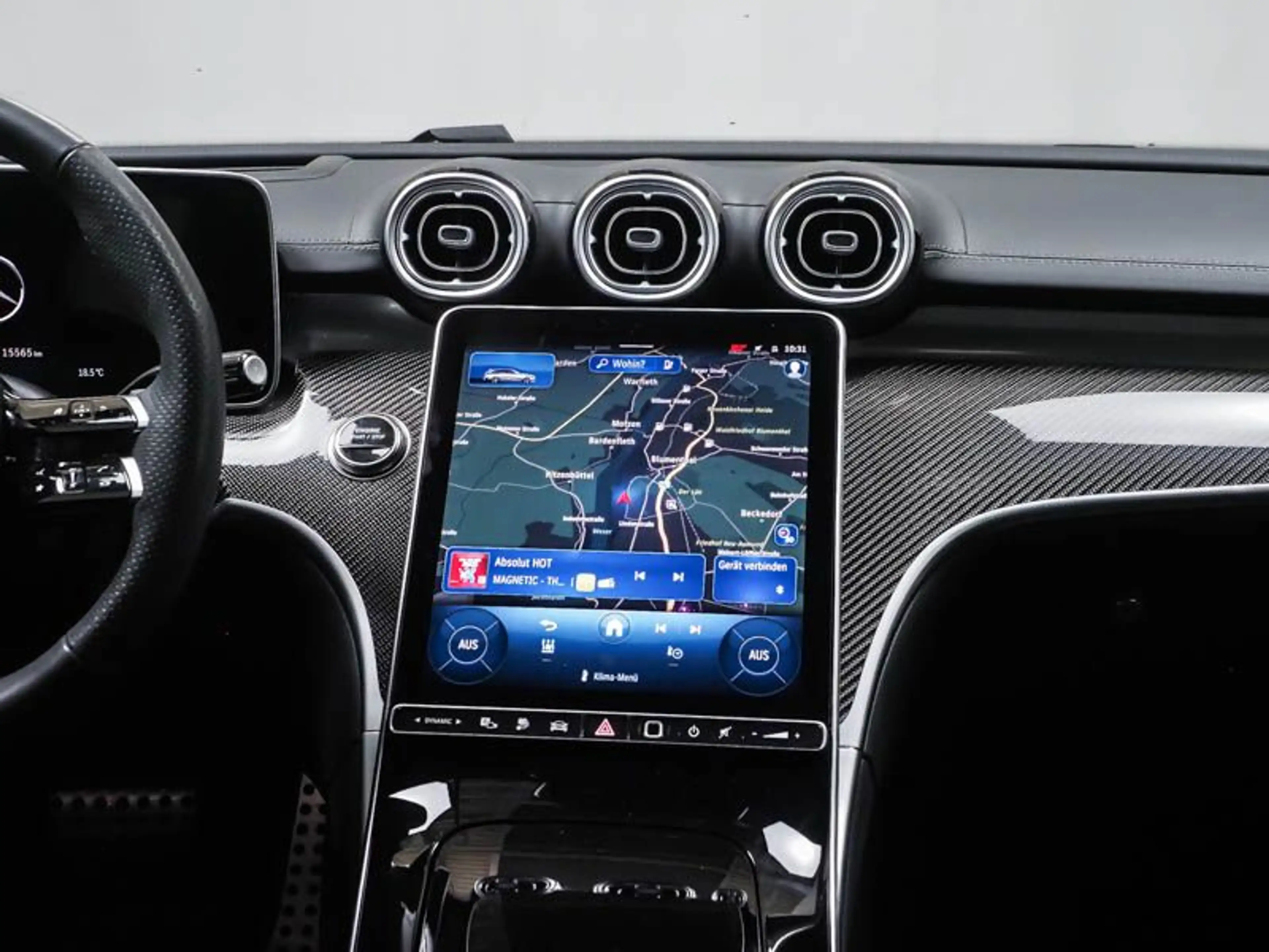 Mercedes-Benz C 300 de T AMG PREMIUM PLUS PANO SD HUD AHK — photo 8