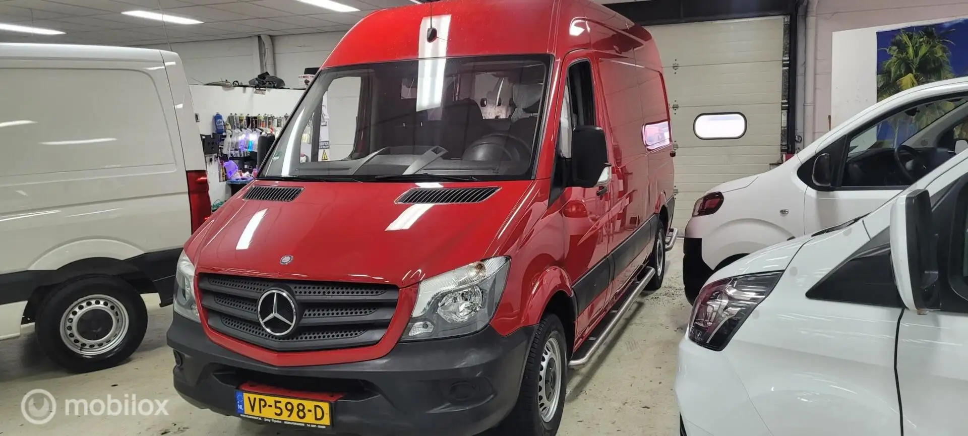 Mercedes-Benz Sprinter bestel 210 2.2 CDI 366 Functional HD Rouge - 2
