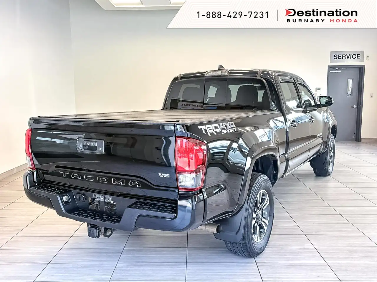 Toyota Tacoma снимка Toyota Tacoma