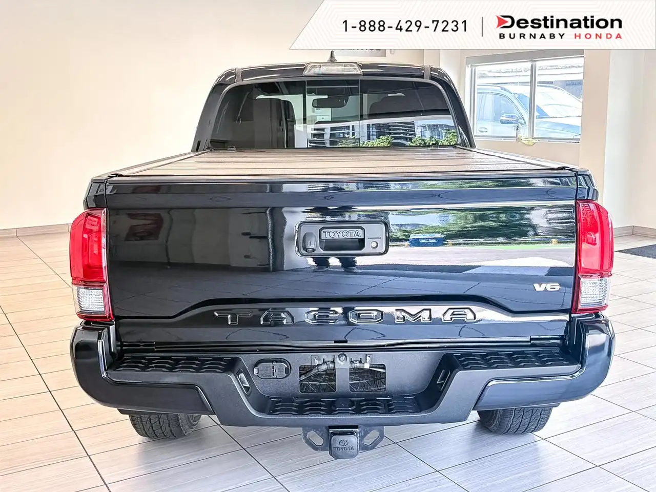 Toyota Tacoma снимка Toyota Tacoma