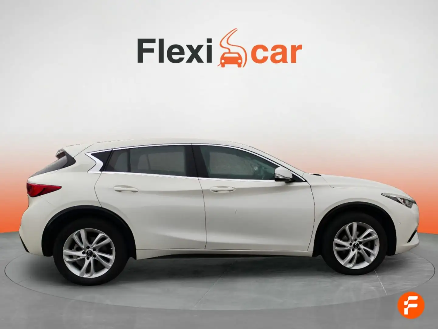 Infiniti Q30 1.6T 90kW (122CV) Alb - 2