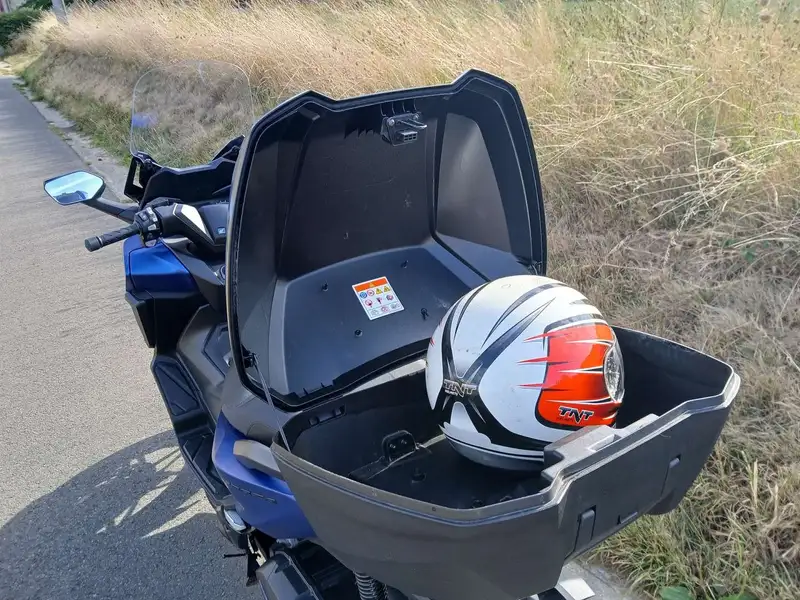 Honda Forza 125 - foto 8
