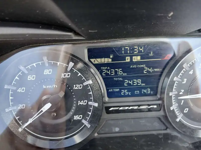 Honda Forza 125 - foto 7