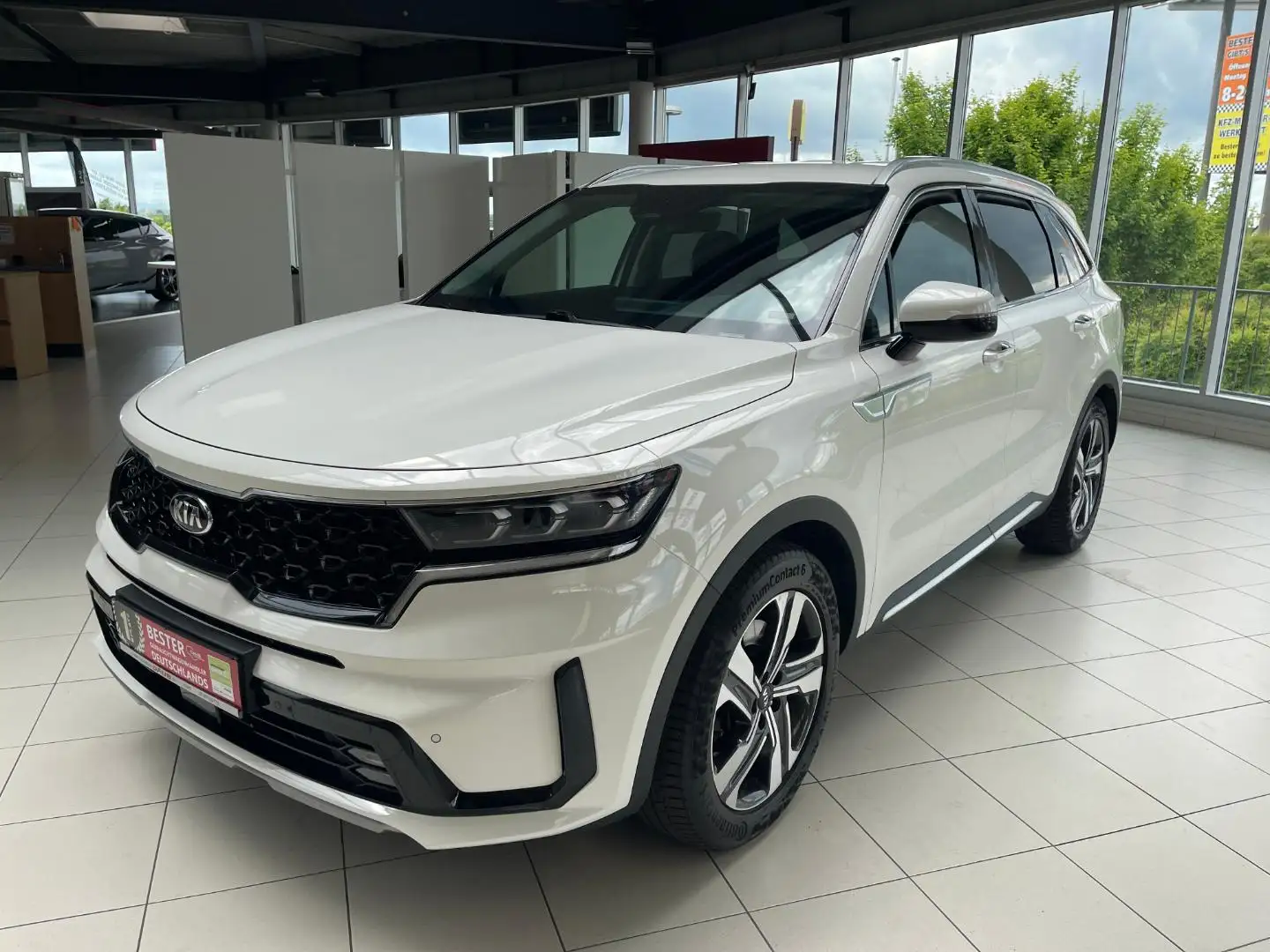 Kia Sorento 2.2 CRDi AWD DCT8 Spirit+AHK+Navigation+ Bílá - 1
