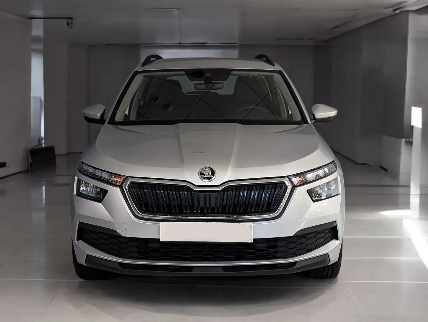 Skoda Kamiq 1.0 tsi Ambition 95cv Argent - 2