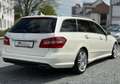 Mercedes-Benz E 500 E 550 V8 BiTurbo AMG PANO LEDER NAVI H&K TOP! Blanc - thumbnail 4