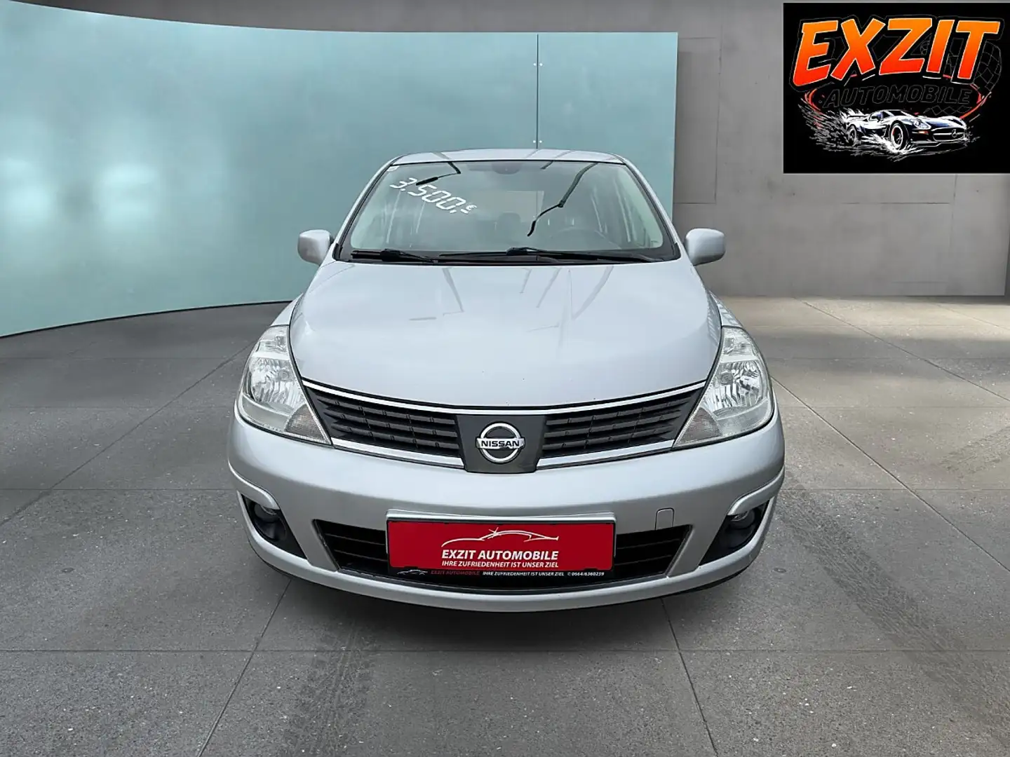 Nissan Tiida 1,5 Visia Silber - 2
