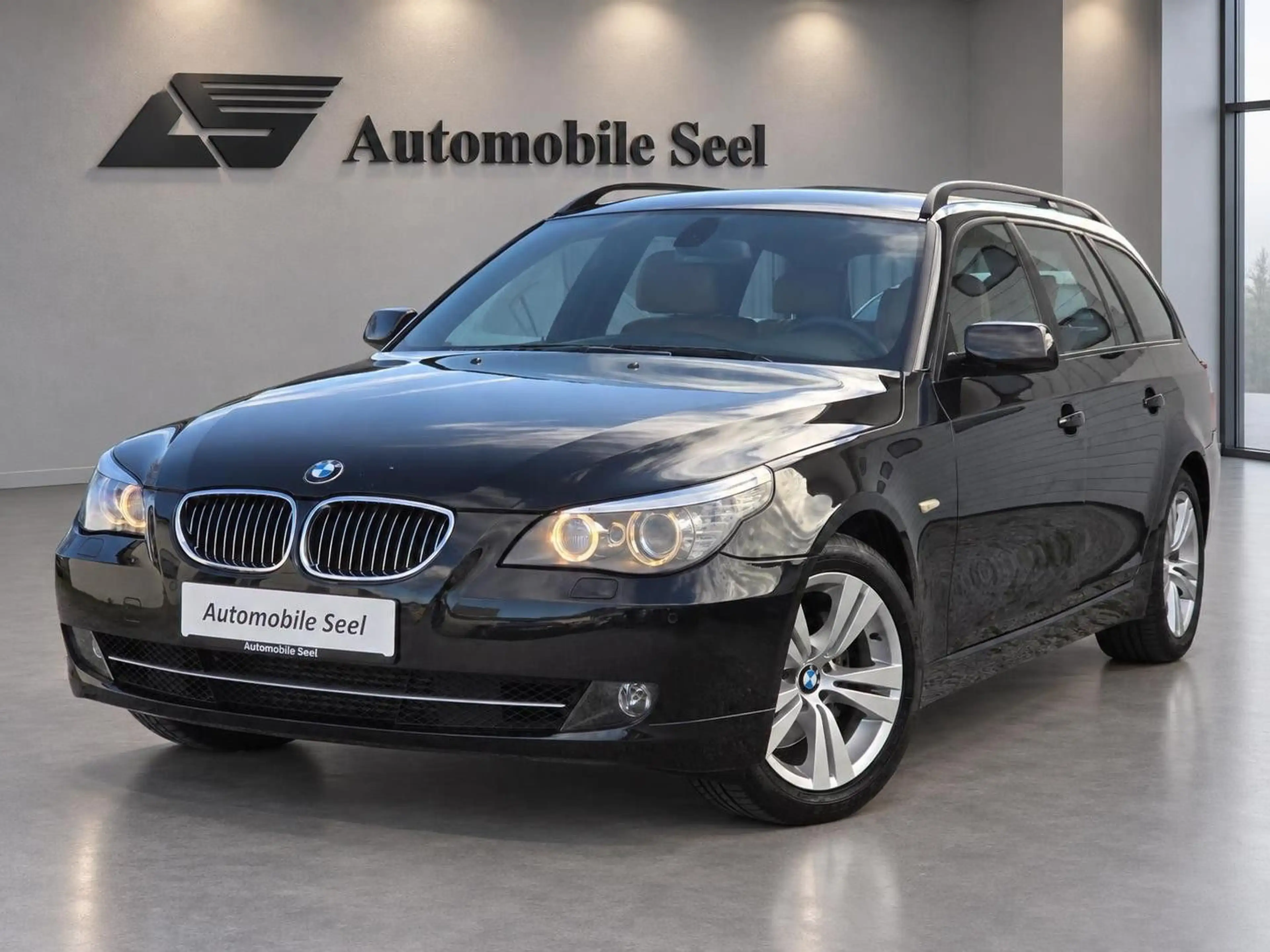 BMW 530 d Touring Edition Lifestyle*Navi*Leder*Xenon