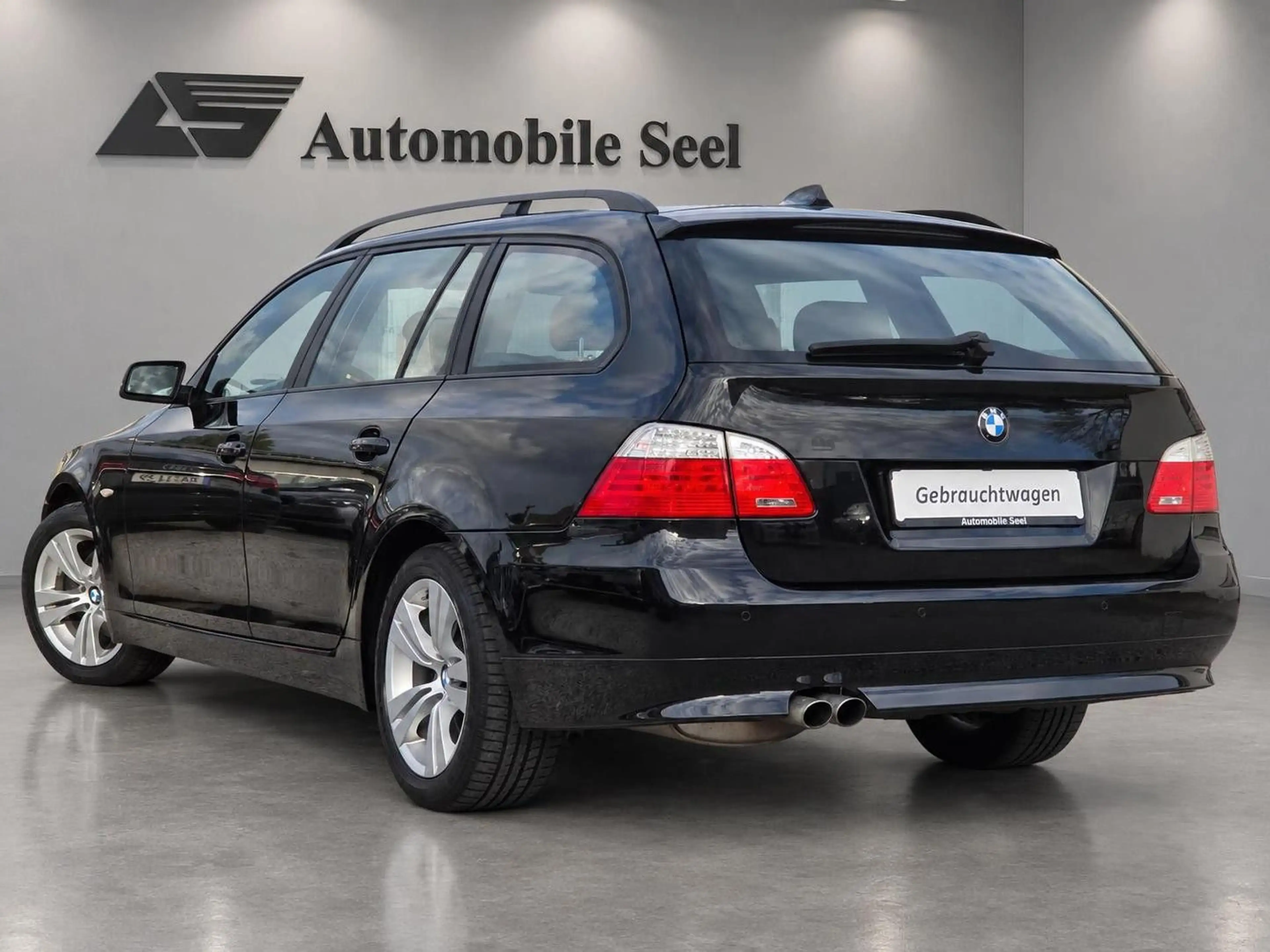 BMW 530 d Touring Edition Lifestyle*Navi*Leder*Xenon — photo 7