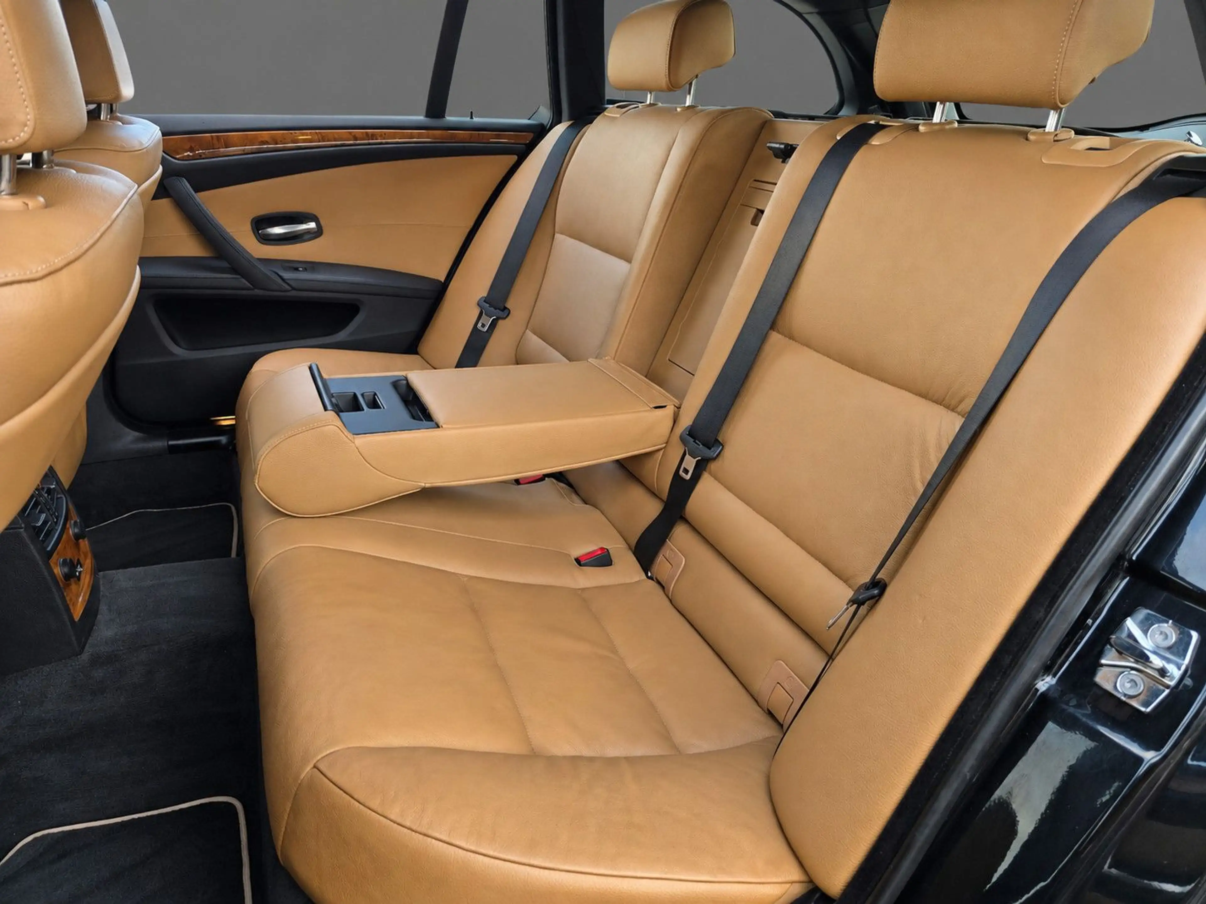 BMW 530 d Touring Edition Lifestyle*Navi*Leder*Xenon — photo 15