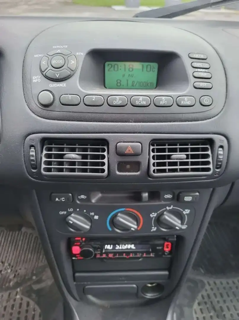 Toyota Corolla Argintiu - 2