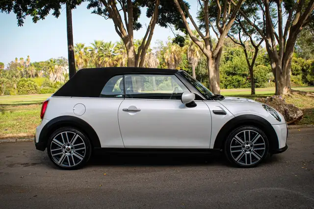 MINI Cooper Cabrio Aut.
