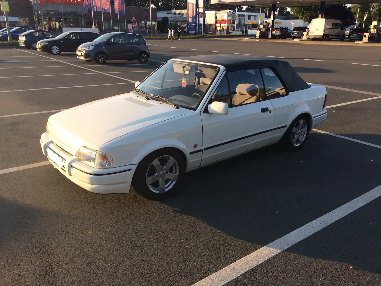 Ford Escort