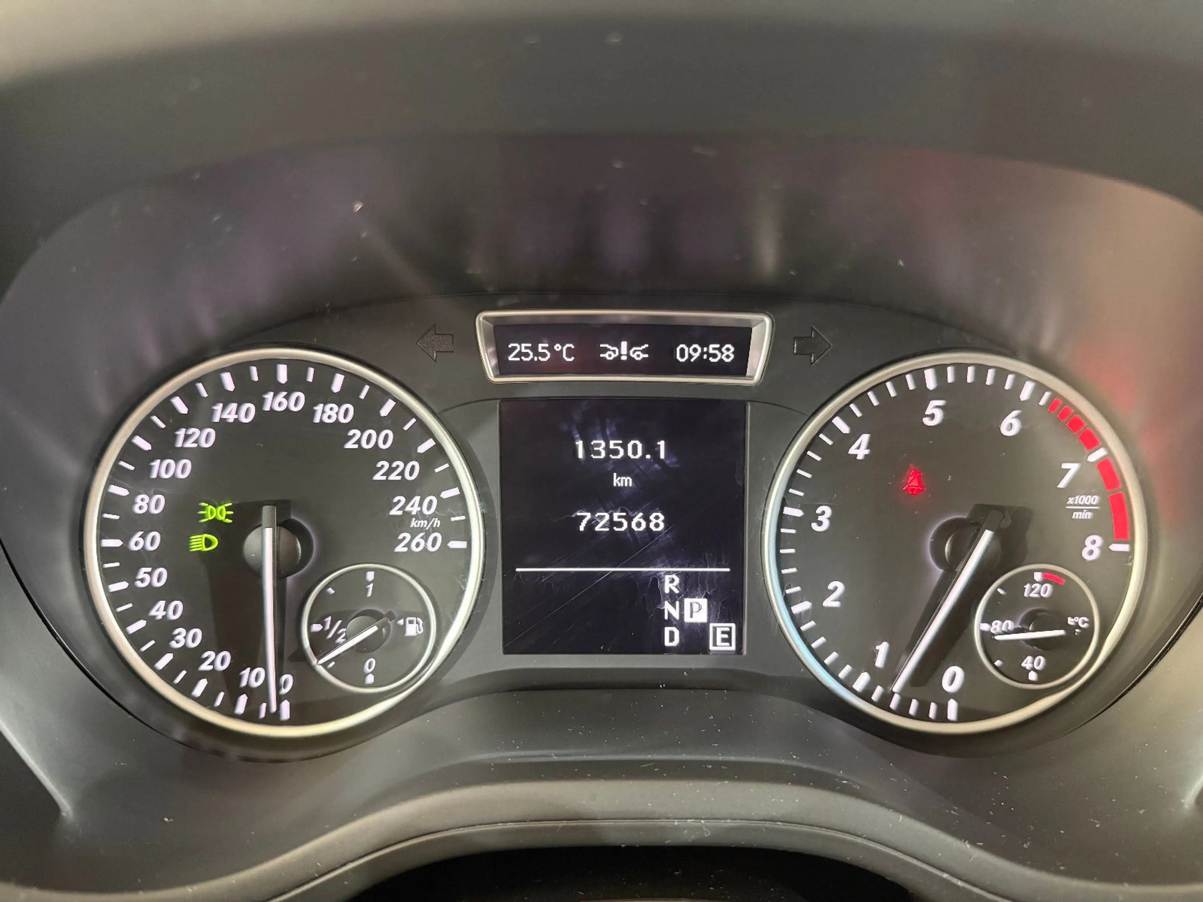 Mercedes-Benz B 200 *SCHECKHEFT+SR/WR+NAVI+TEMPOMAT+SENSOREN* — photo 14