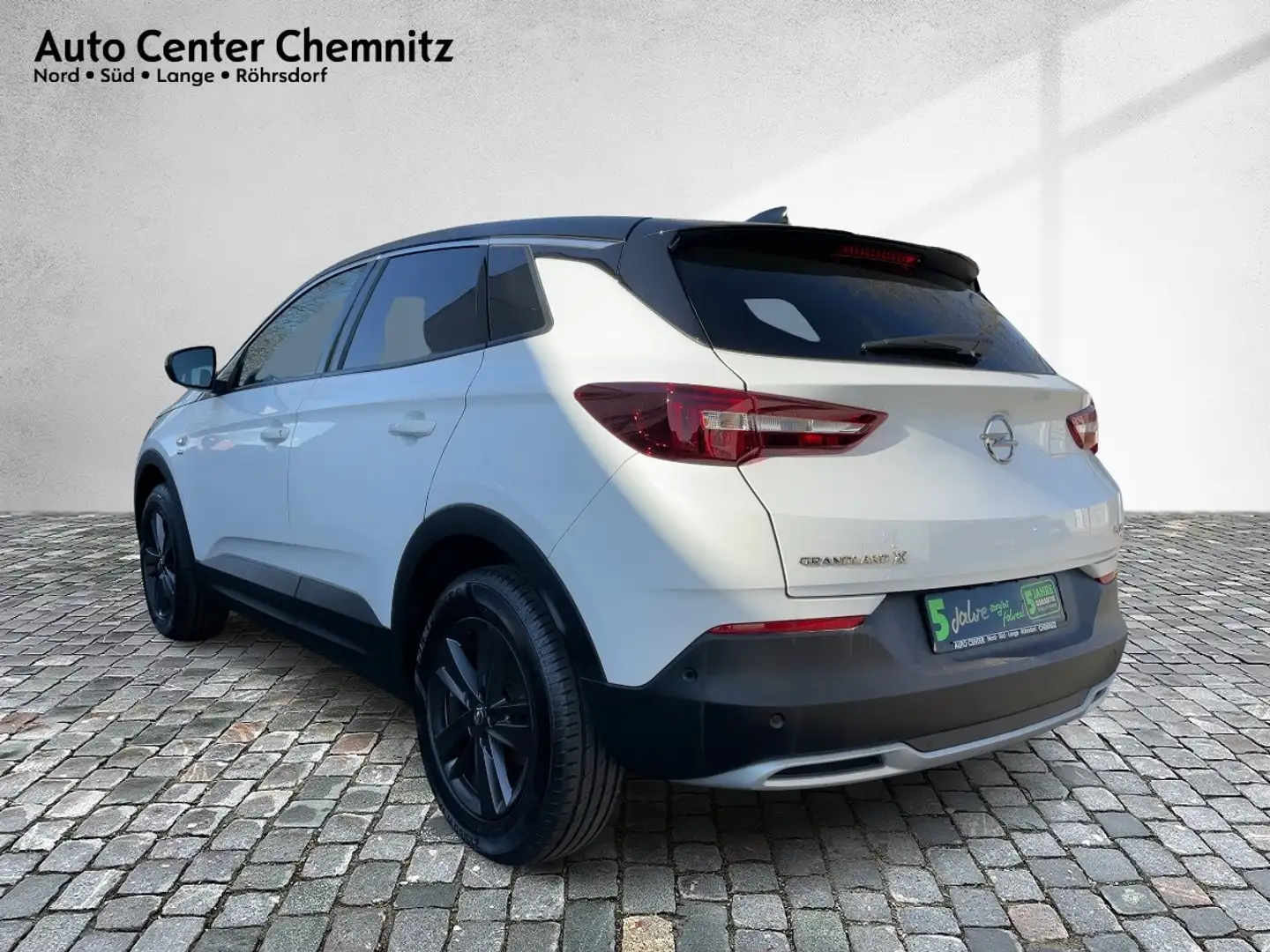 Opel Grandland 1.2 120 Jahre AHK/Navi/SHZ/LHZ/PDC Wit - 2