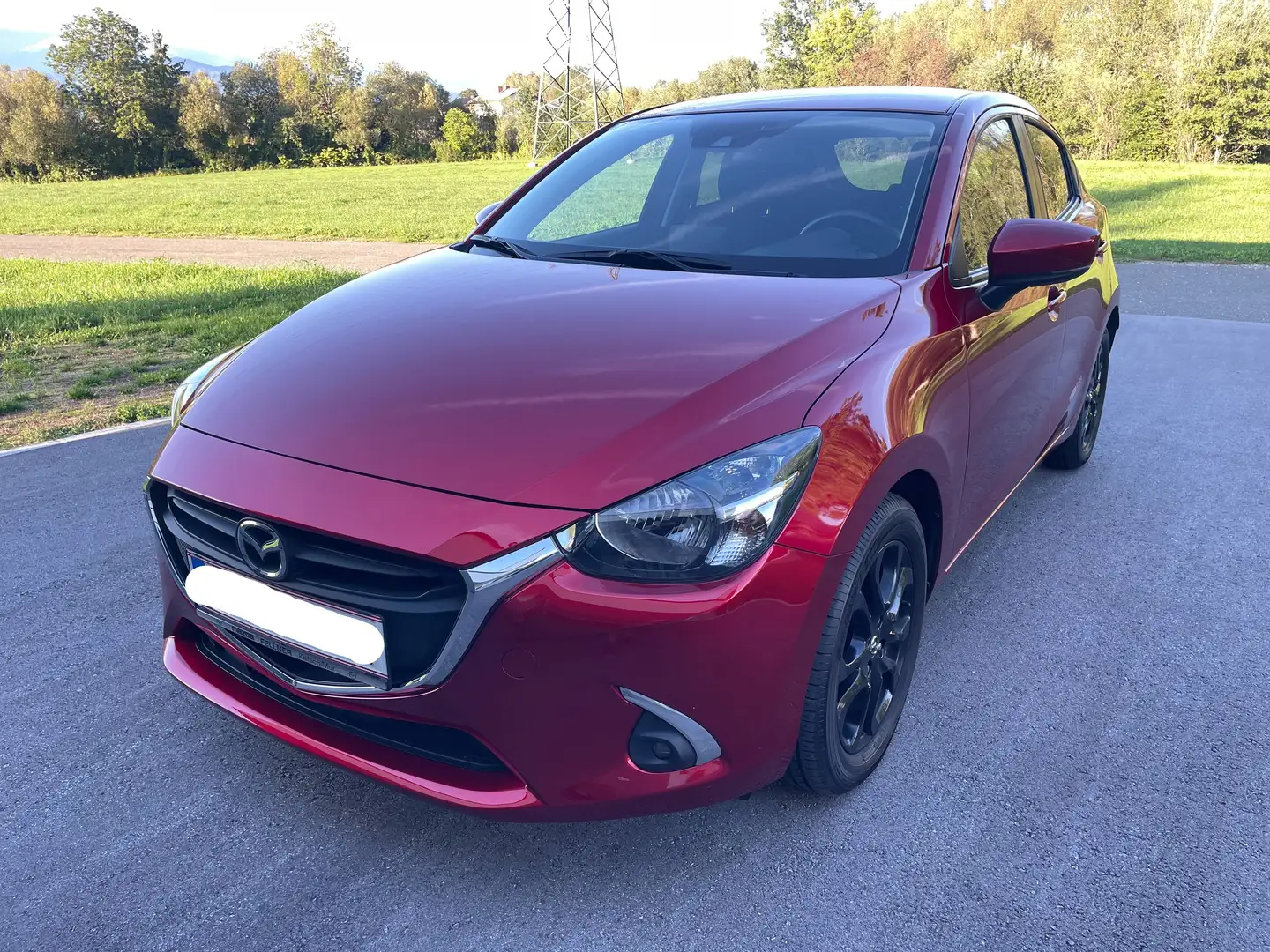 Mazda 2 Mazda 2 G75 Takumi Takumi Rot - 1