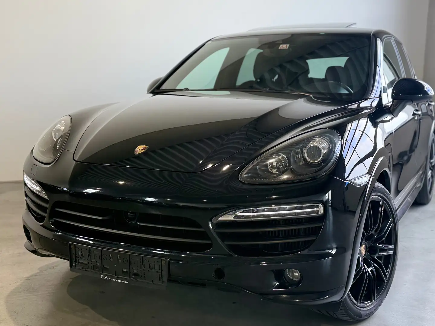 Porsche Cayenne Cayenne S Diesel,PANO,ACC,SZH,SZB,BOSE,LUFTFAHRW Schwarz - 2