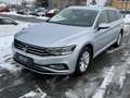 Volkswagen Passat Variant 2.0 TDI DSG AHK KAM 4X SHZ APP Silber - thumbnail 3
