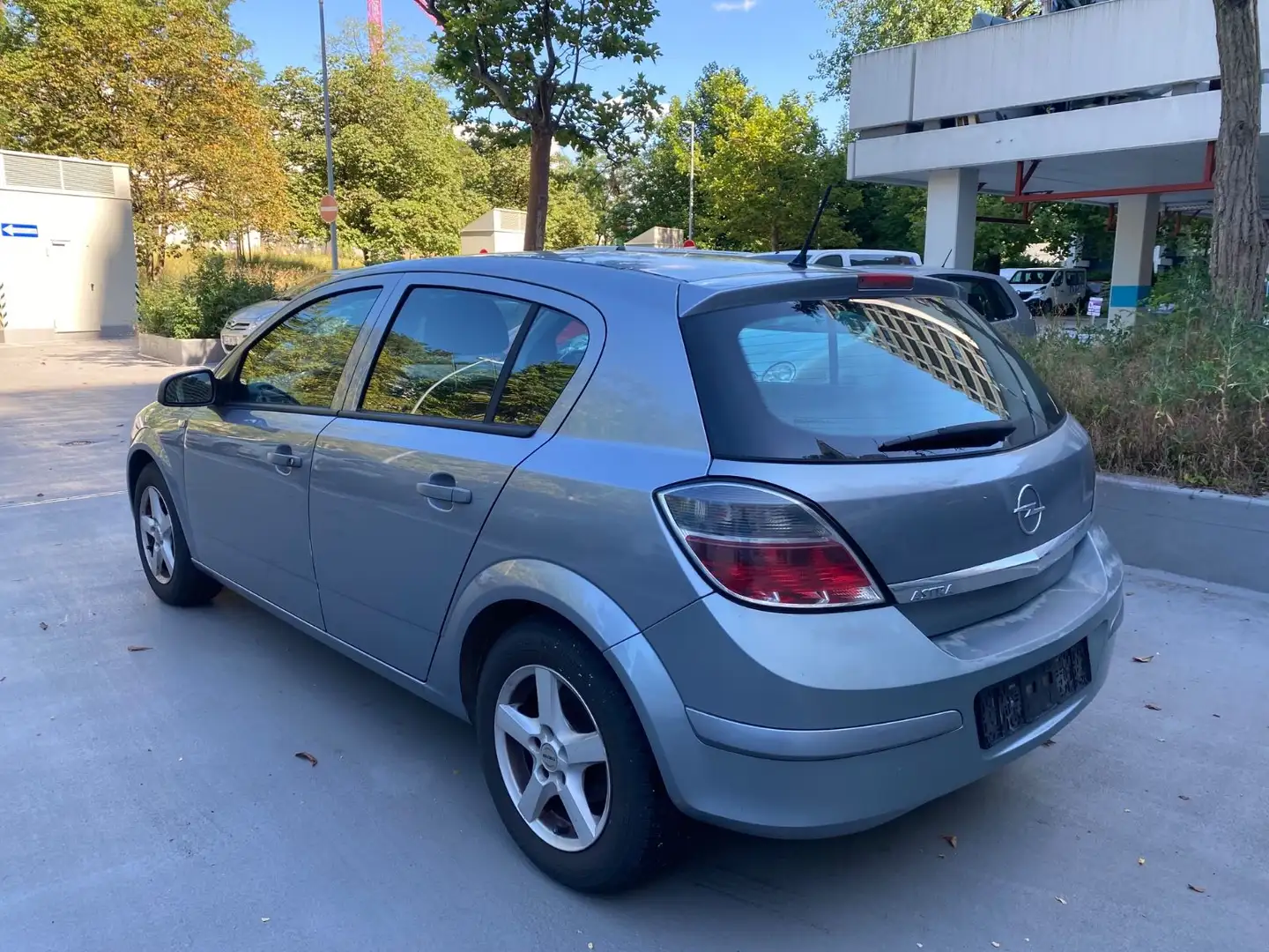 Opel Astra 1.6 Klima Alu 1.Hand Tel.01708044052 siva - 2