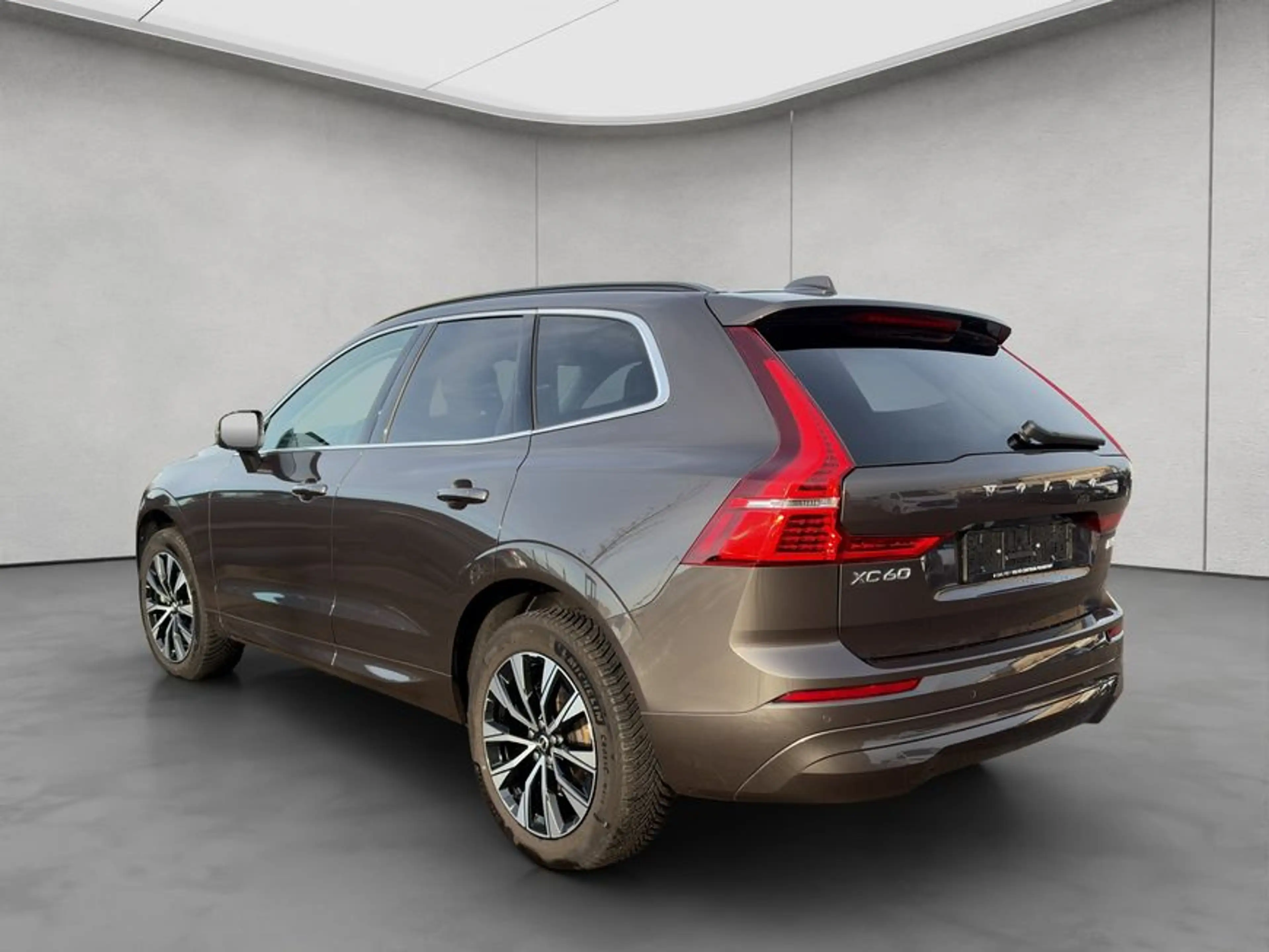 Volvo XC60 XC60 B5 AWD Aut Fahrerassistenz- Licht- Winter-Pak — photo 3