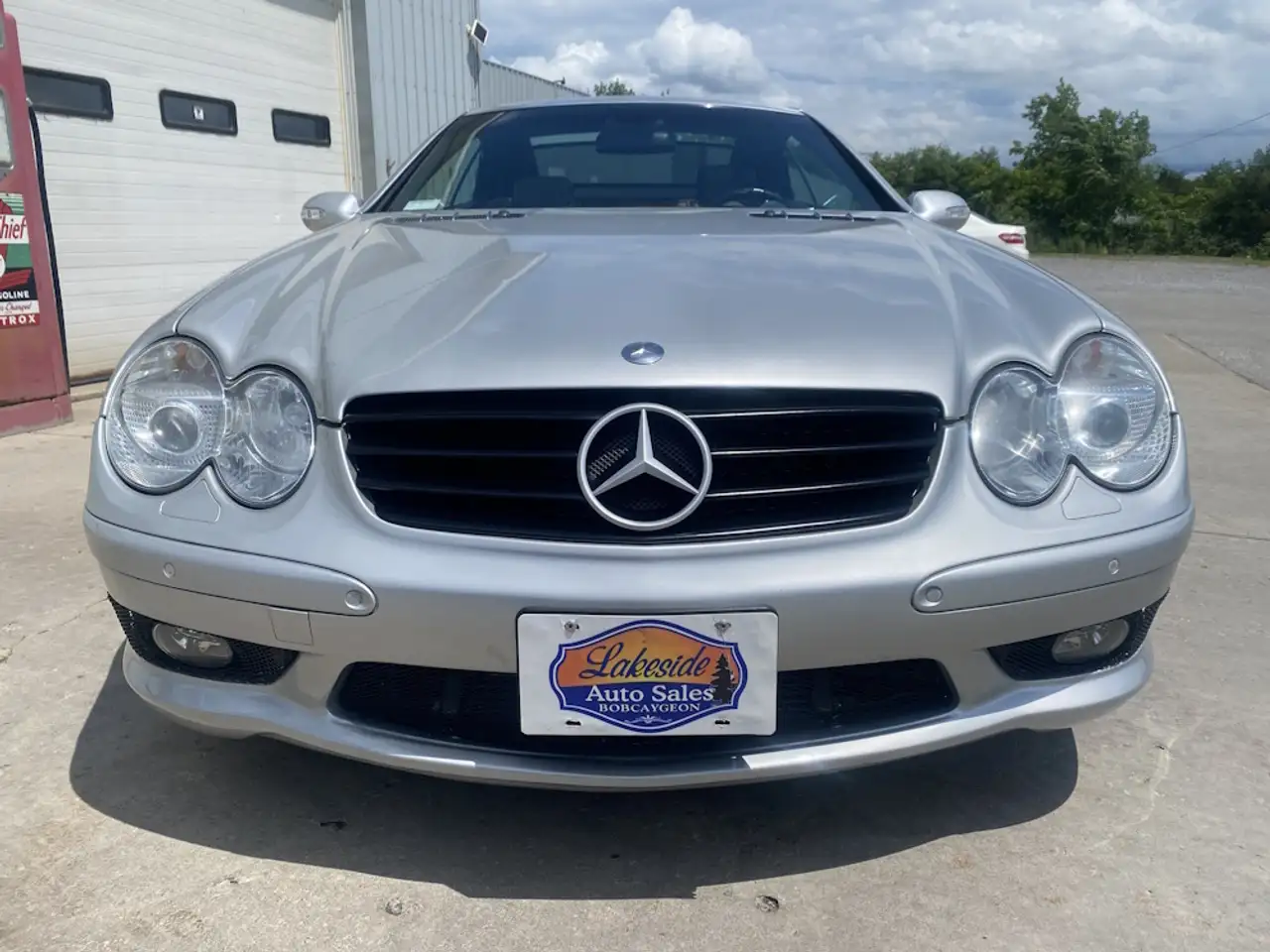 Mercedes-Benz SL photo Mercedes-Benz SL