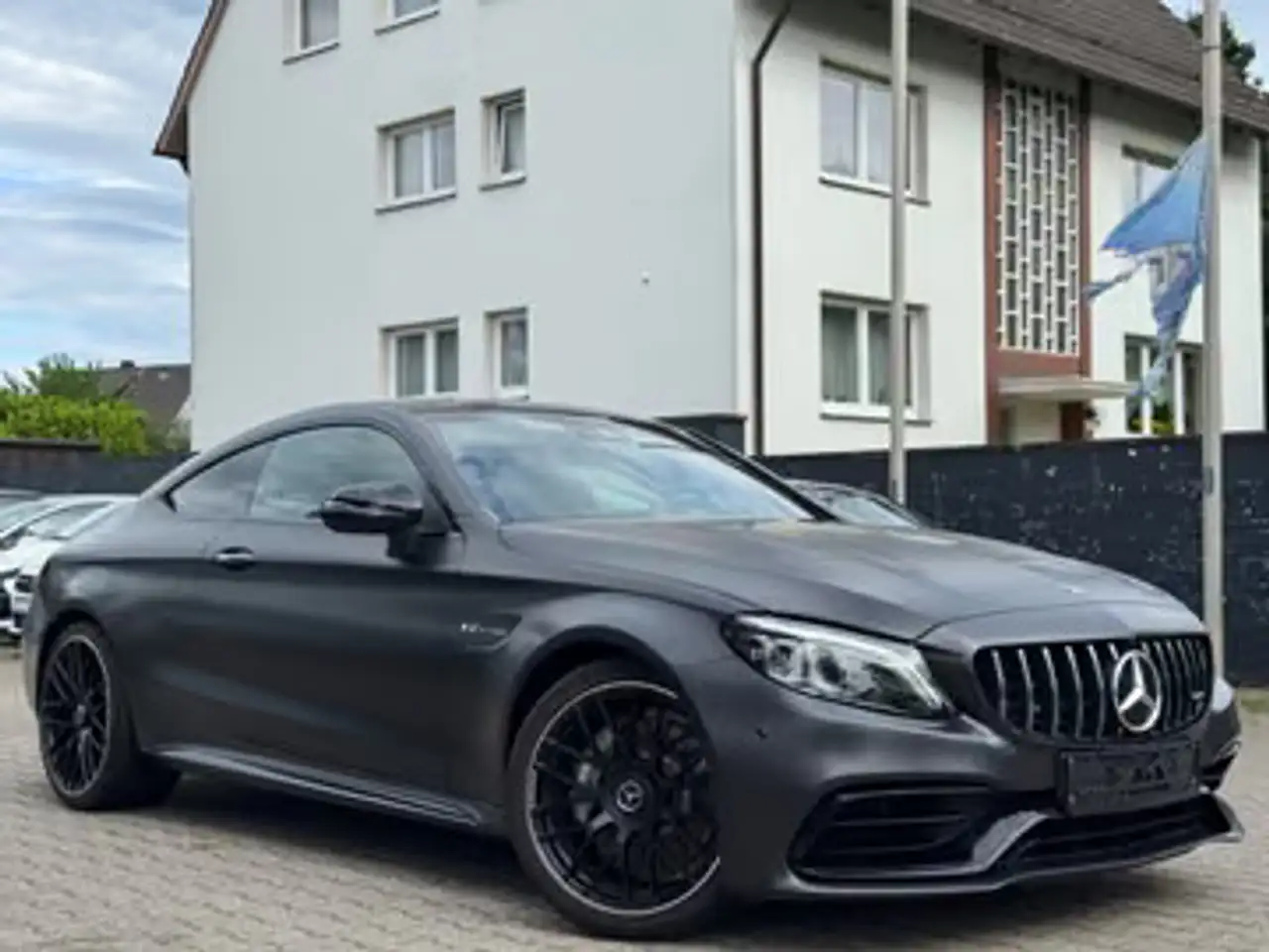 Mercedes-Benz C 63 AMG