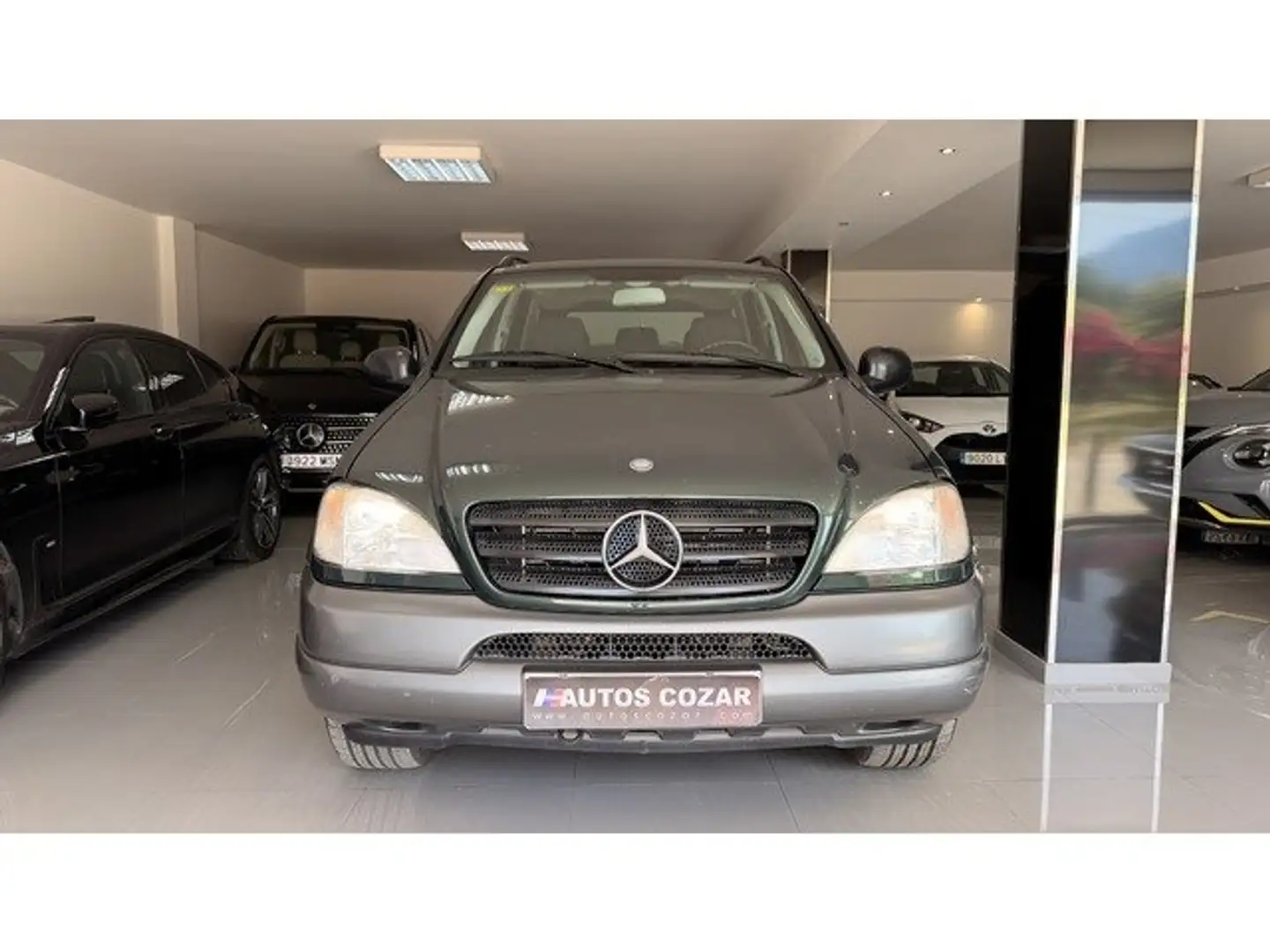 Mercedes-Benz ML 270 270CDI Verde - 2