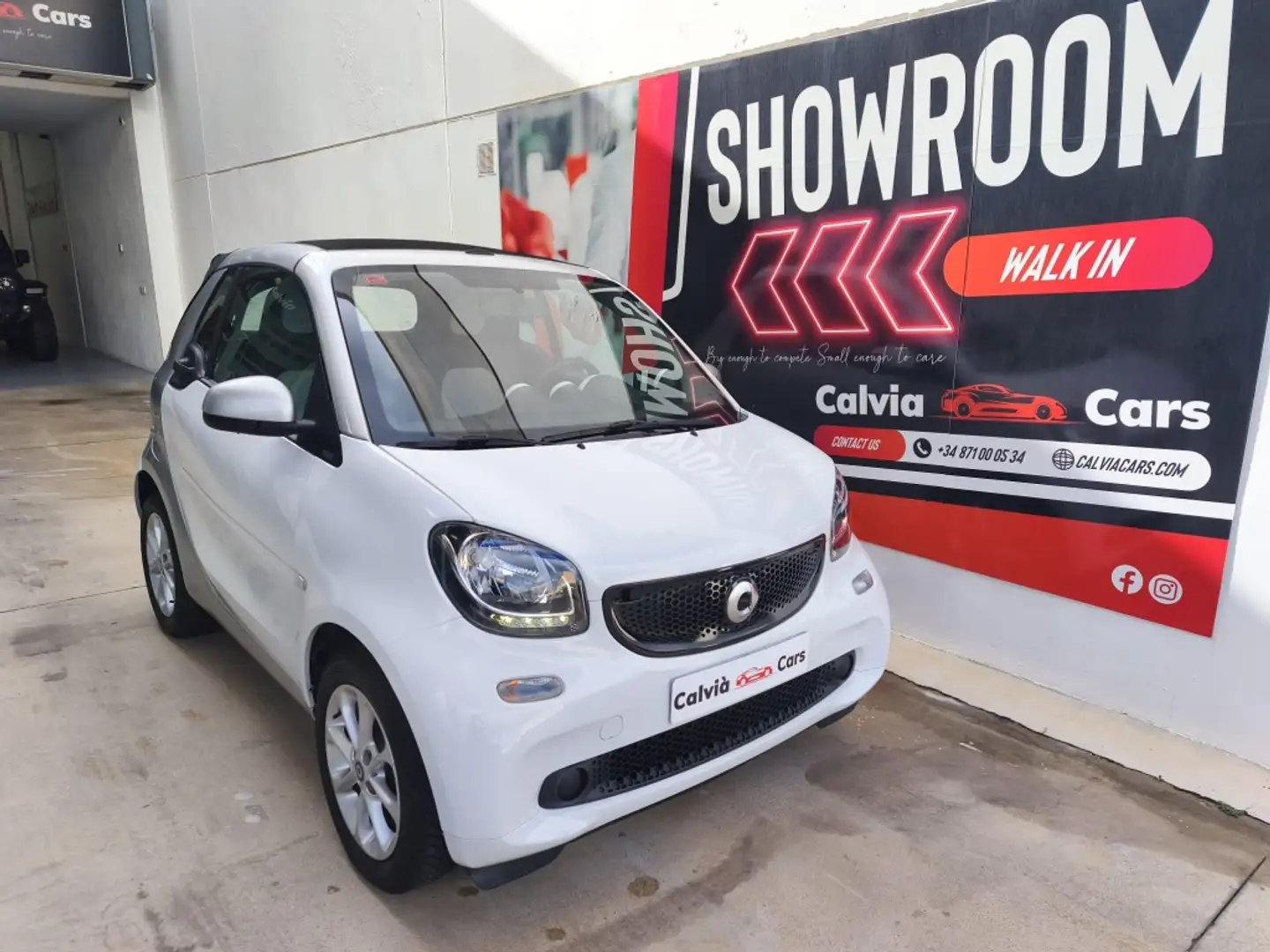 smart forTwo Cabrio 52 Passion Aut. Blanc - 1