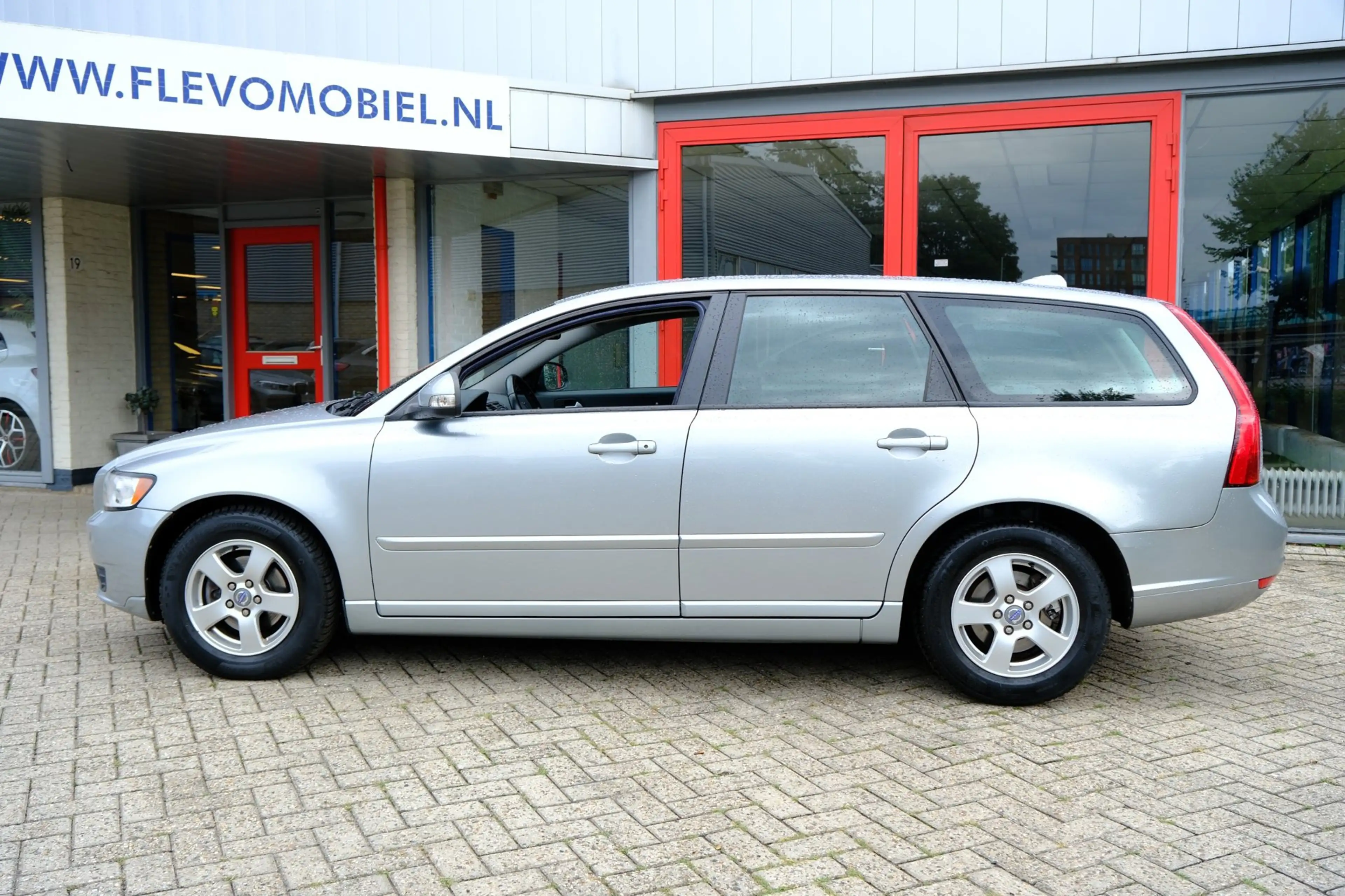 Volvo V50 2.0 Limited Edition Navi|1e Eig|Leder|Clima|LMV — photo 25