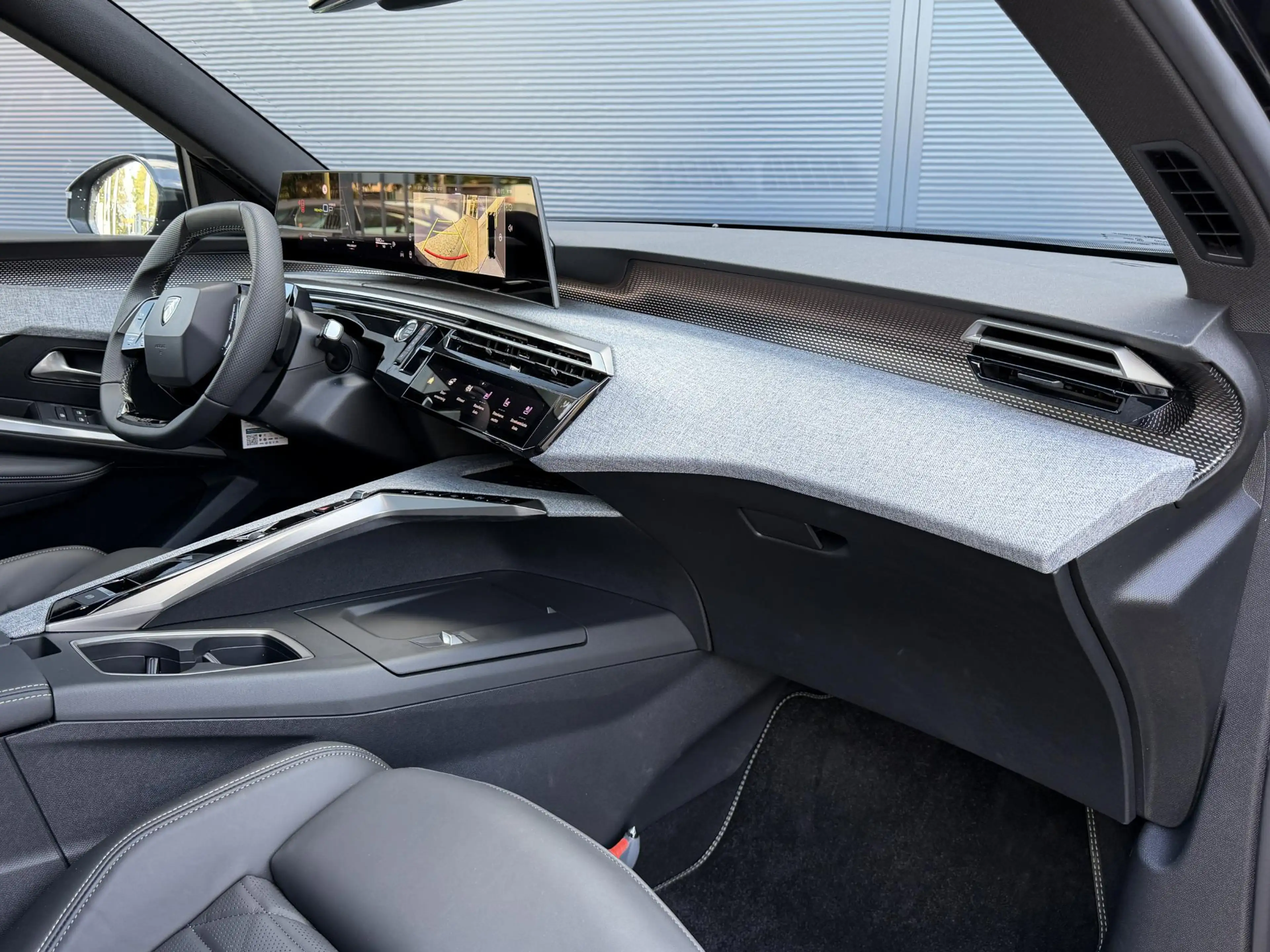 Peugeot 5008 1.6 Plug-in Hybrid 225 GT Exclusive | Navigatie | — photo 7