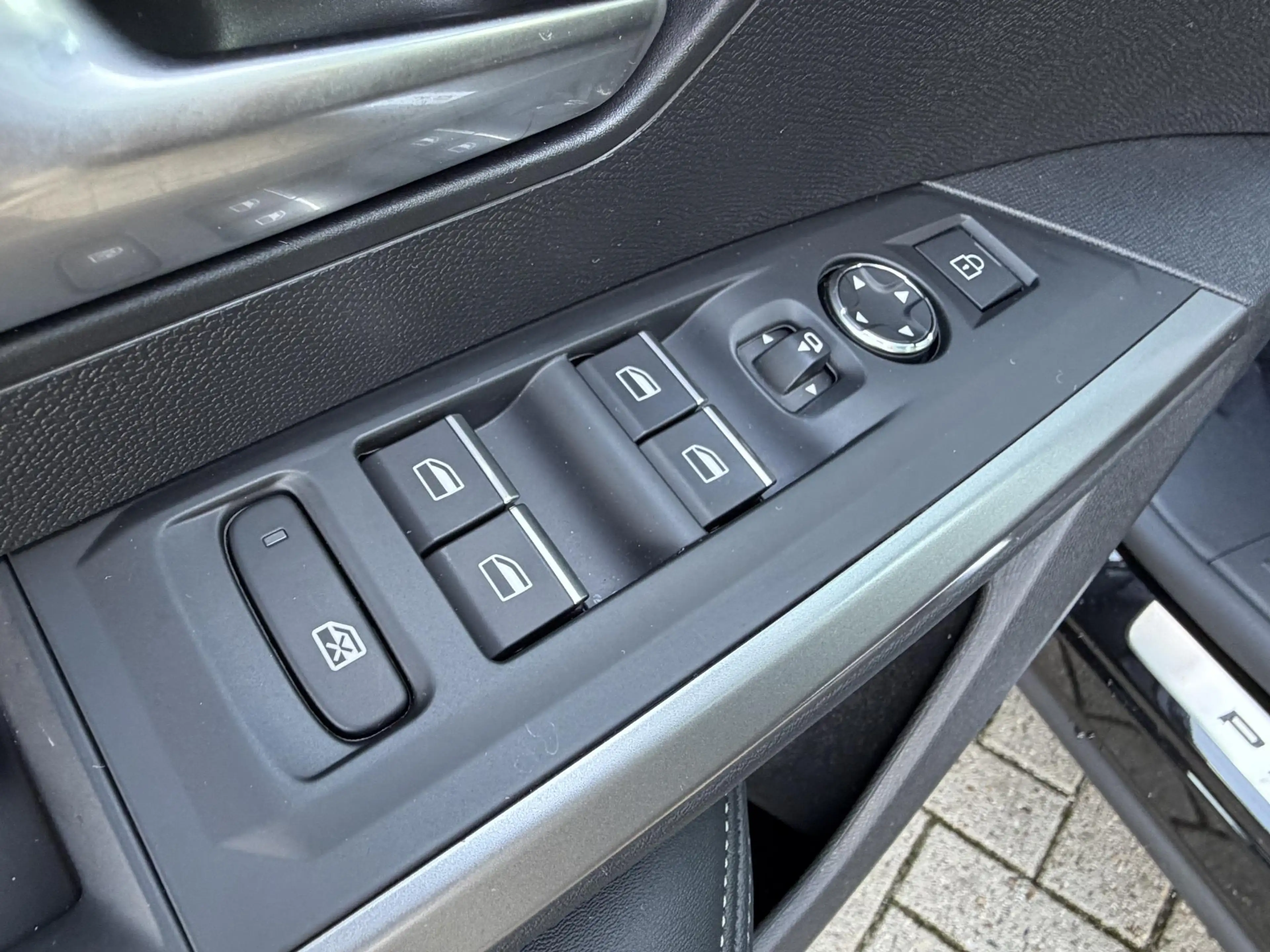 Peugeot 5008 1.6 Plug-in Hybrid 225 GT Exclusive | Navigatie | — photo 12