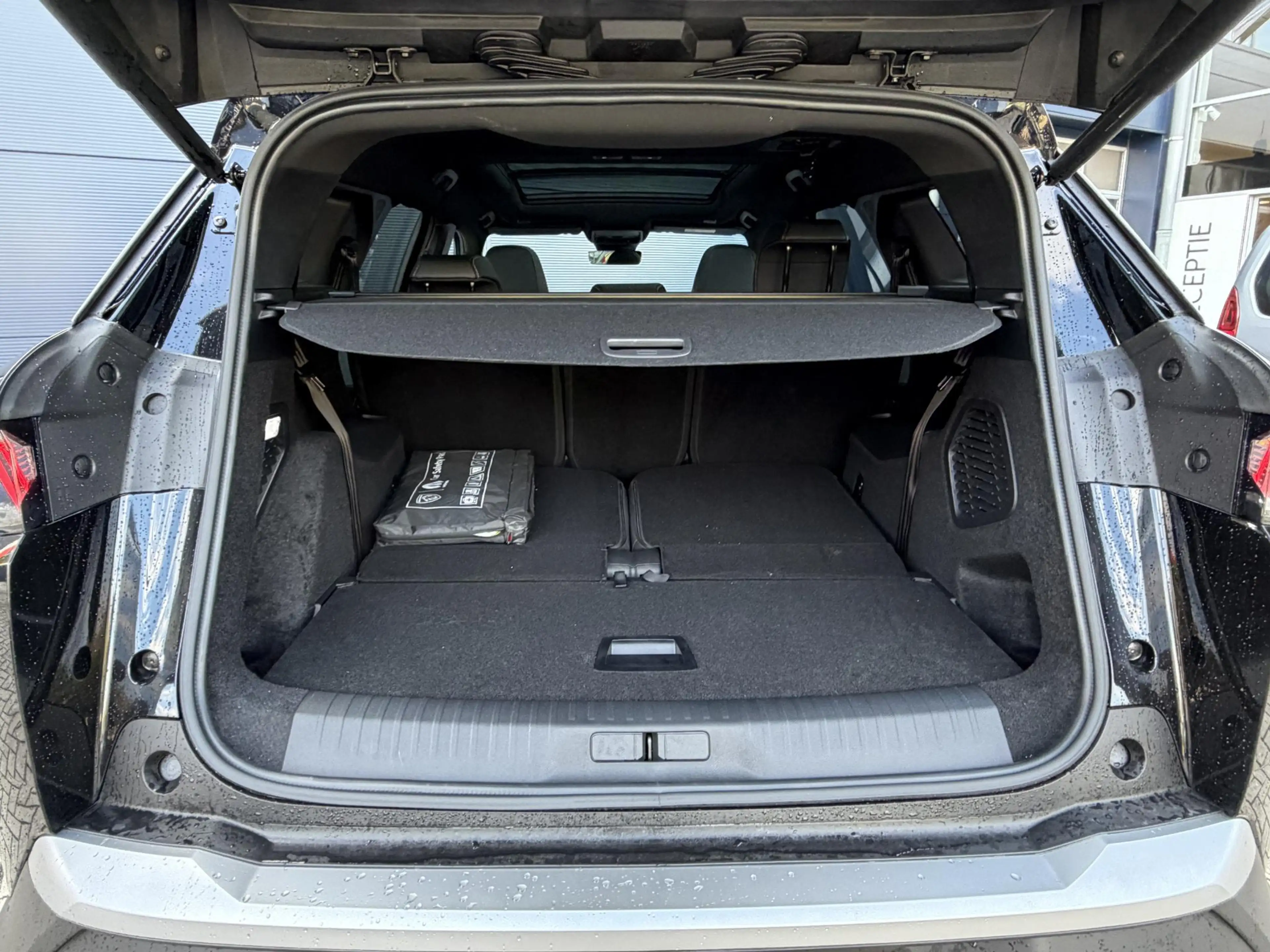 Peugeot 5008 1.6 Plug-in Hybrid 225 GT Exclusive | Navigatie | — photo 10