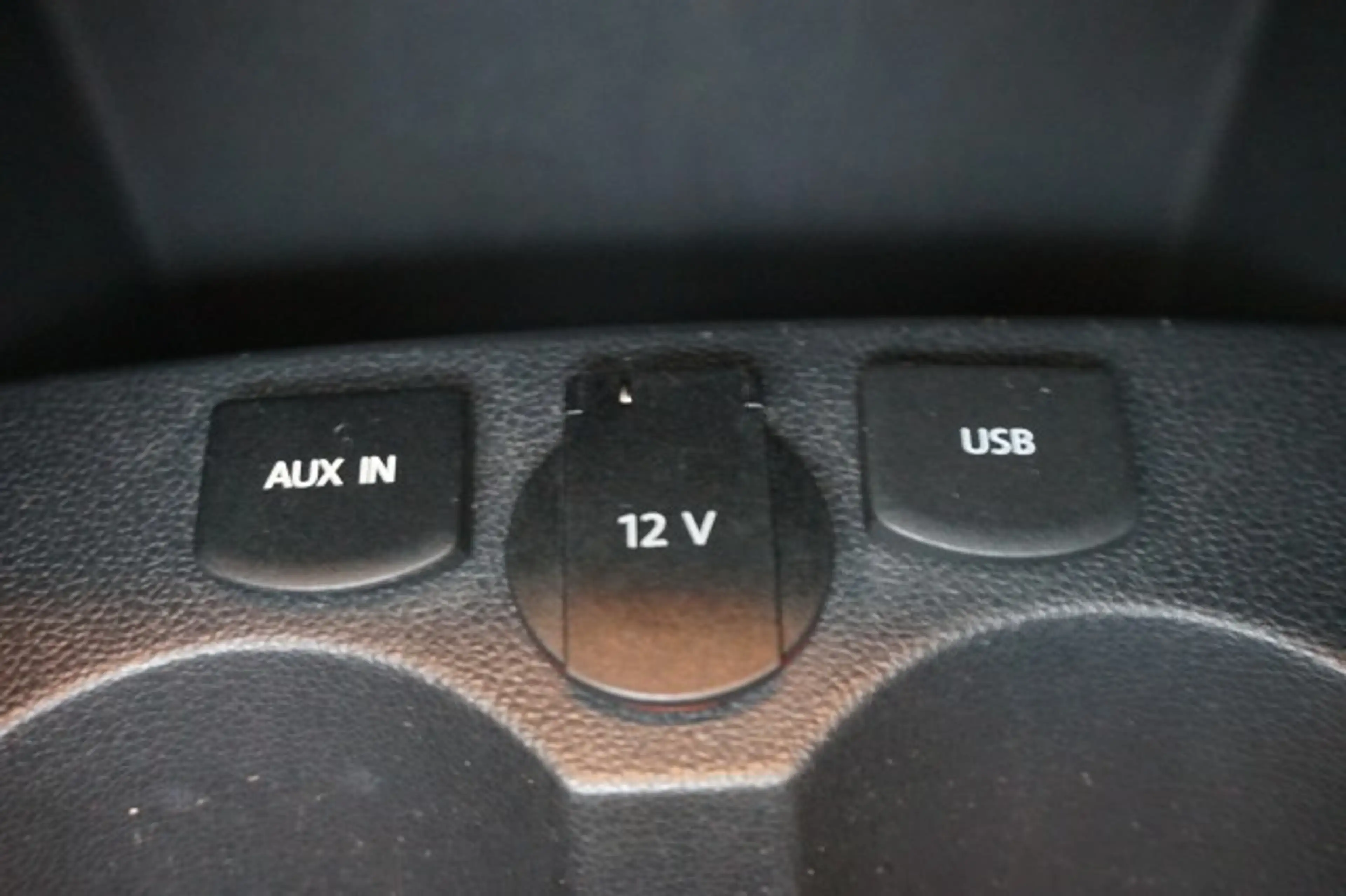 Volkswagen Polo Cross CROSS POLO 1,2 TSI XENON AHK SHZ NAVI TEMPOMAT — photo 15