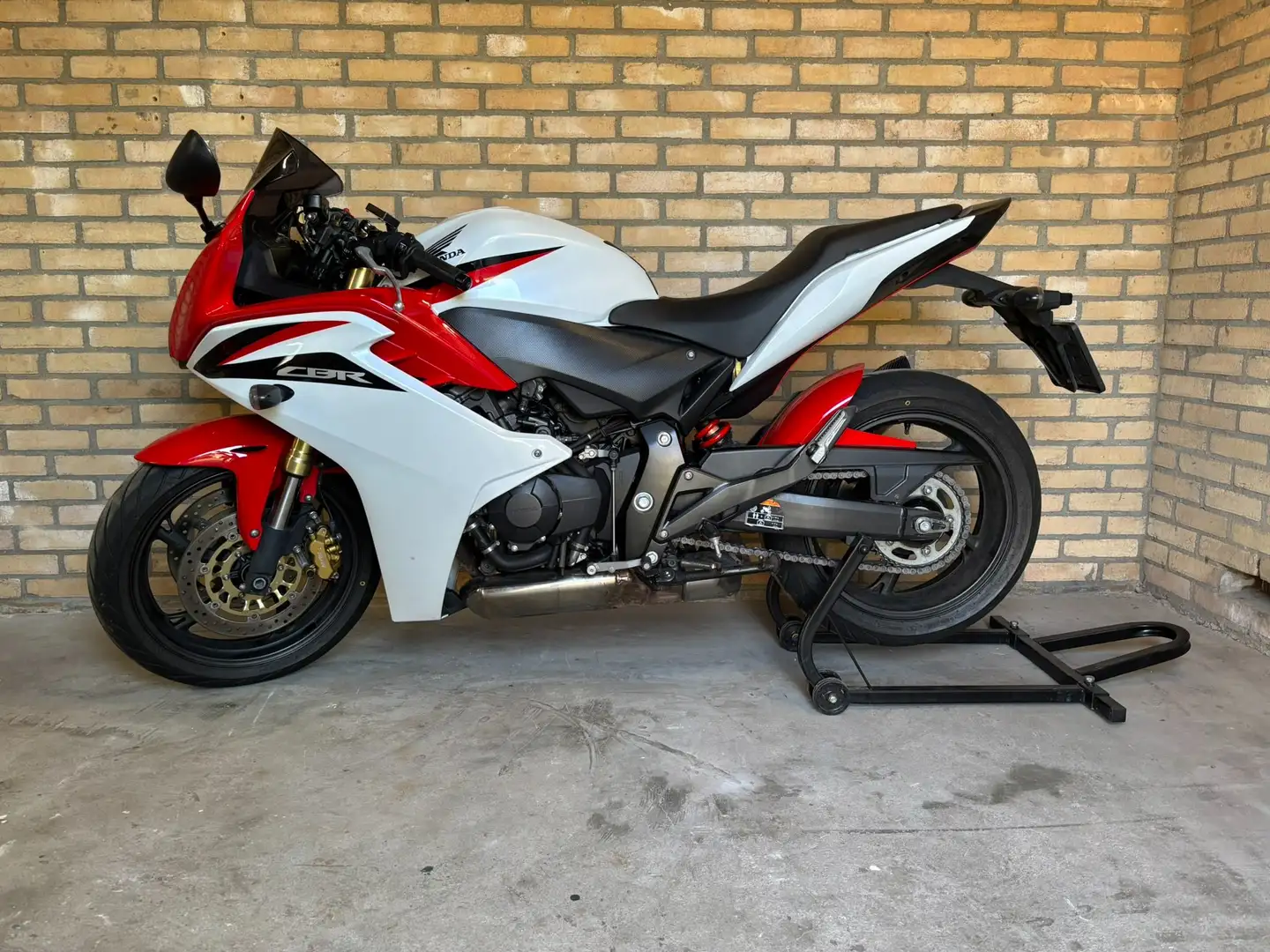 Honda CBR 600 F Červená - 2