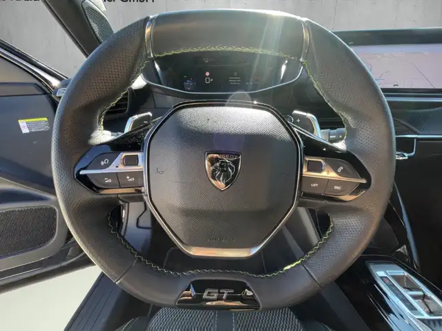 Peugeot 2008 view 10