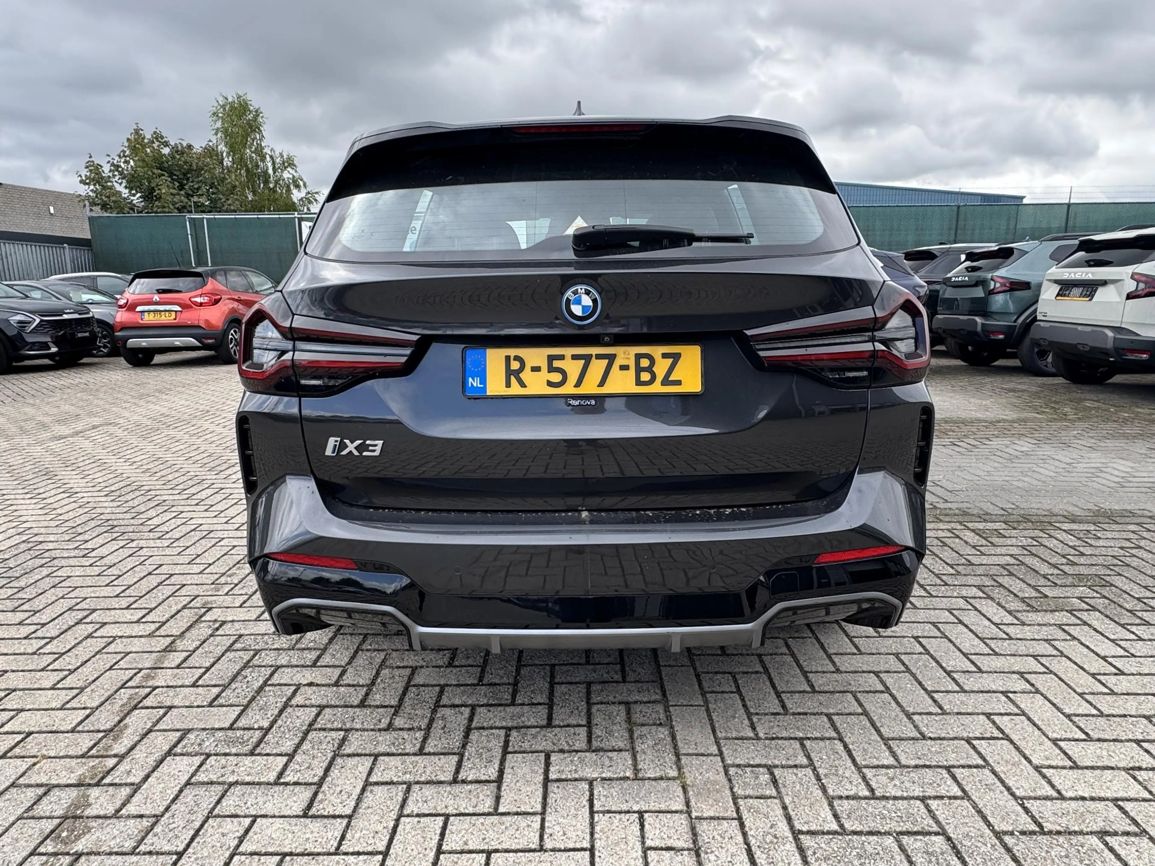 BMW iX3 Executive 80 kWh | Panoramadak | SOH 100% | Leer | — photo 23
