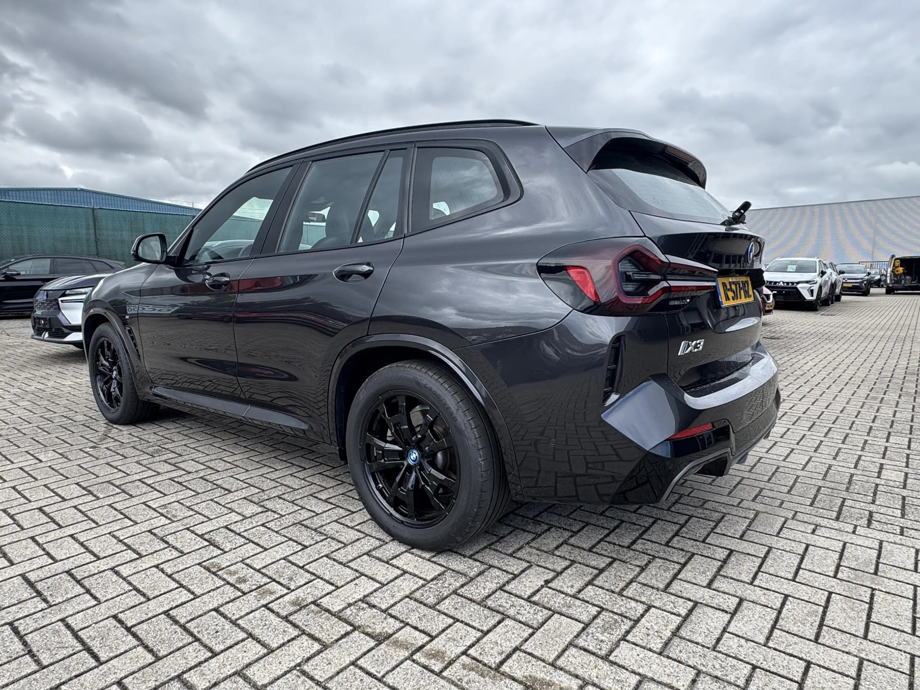 BMW iX3 Executive 80 kWh | Panoramadak | SOH 100% | Leer | — photo 7